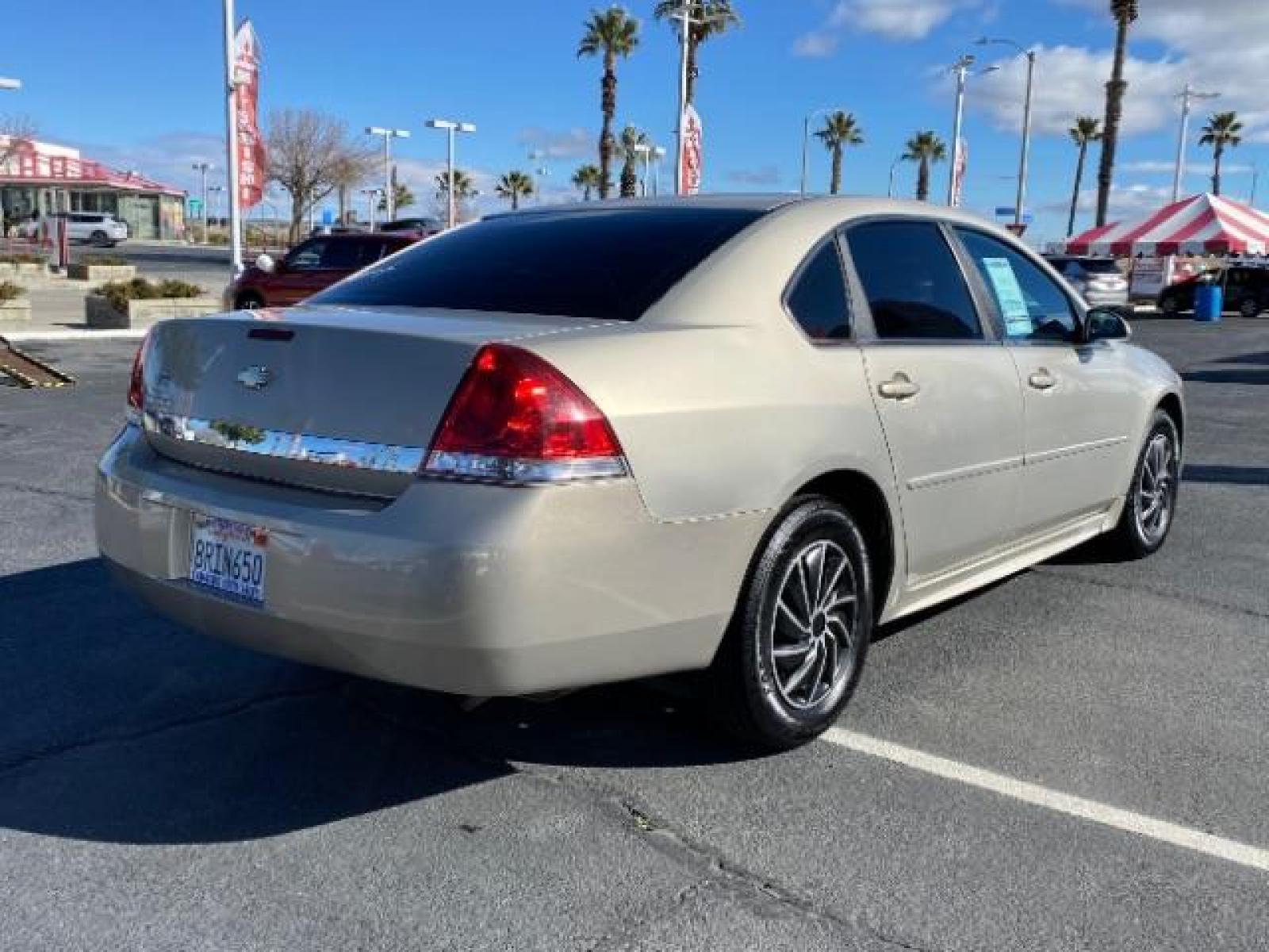 2010 GOLD Chevrolet Impala (2G1WA5EN9A1) with an 6-Cyl 3.5 Liter engine, Automatic 4-Spd w/Overdrive transmission, located at 412 Auto Vista Drive, Palmdale, CA, 93551, (661) 945-0620, 34.592636, -118.136681 - Photo #6