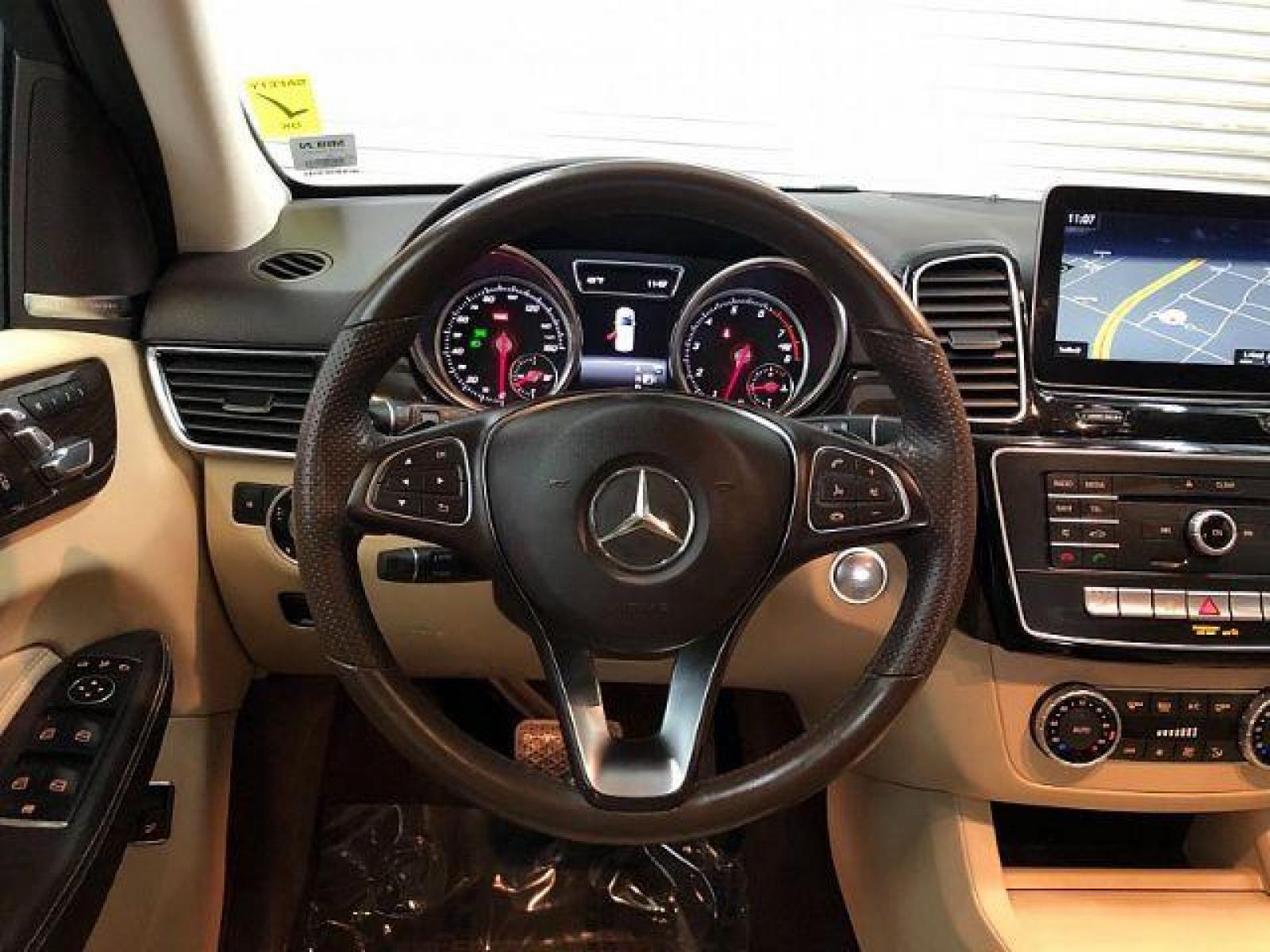2018 Mercedes-Benz GLE-Class (4JGDA5JB7JB) with an V6 3.5 Liter engine, Auto 7-Spd 7G-Tronic transmission, located at 412 Auto Vista Drive, Palmdale, CA, 93551, (661) 945-0620, 34.592636, -118.136681 - Photo #12