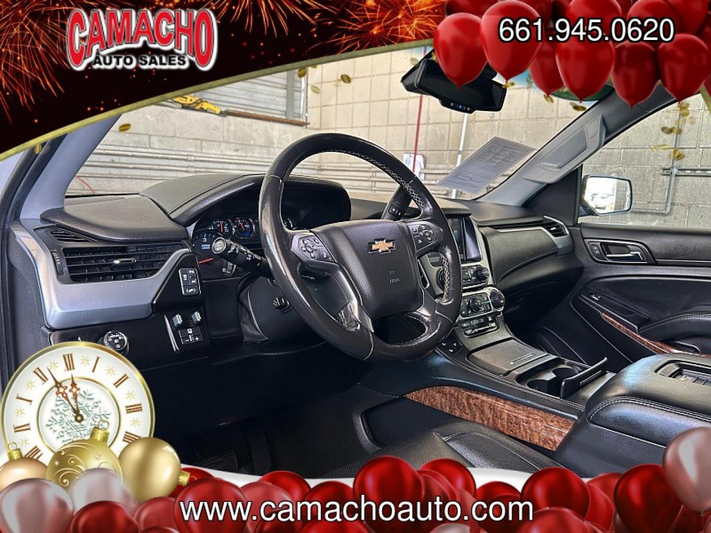 2016 WHITE Chevrolet Suburban (1GNSCJKC4GR) with an V8 EcoTec3 5.3 Liter engine, Automatic 6-Spd w/Overdrive transmission, located at 412 Auto Vista Drive, Palmdale, CA, 93551, (661) 945-0620, 34.592636, -118.136681- Photo#18