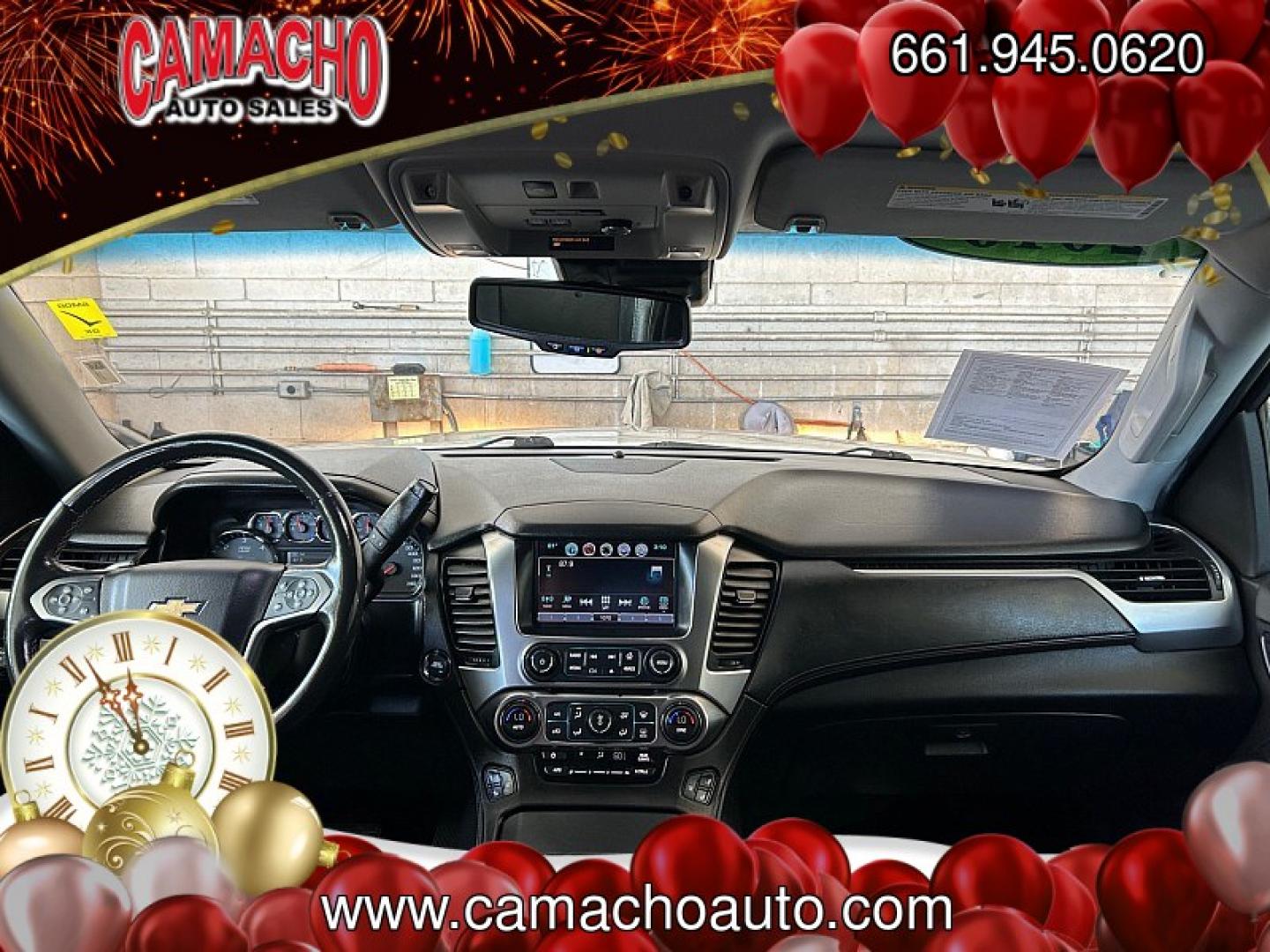 2016 WHITE Chevrolet Suburban (1GNSCJKC4GR) with an V8 EcoTec3 5.3 Liter engine, Automatic 6-Spd w/Overdrive transmission, located at 412 Auto Vista Drive, Palmdale, CA, 93551, (661) 945-0620, 34.592636, -118.136681- Photo#24