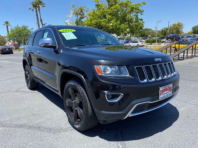 2014 Jeep Grand Cherokee (1C4RJEBM7EC) with an V6 EcoDiesel 3.0T engine, Automatic 8-Spd transmission, located at 412 Auto Vista Drive, Palmdale, 93551, (661) 945-0620, 34.592636, -118.136681 - Photo #0