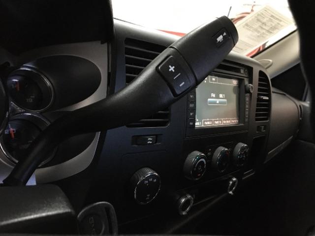 2009 BLACK GMC Sierra 2500 4WD (1GTHK53K89F) , Automatic transmission, located at 412 Auto Vista Drive, Palmdale, 93551, (661) 945-0620, 34.592636, -118.136681 - Photo #25