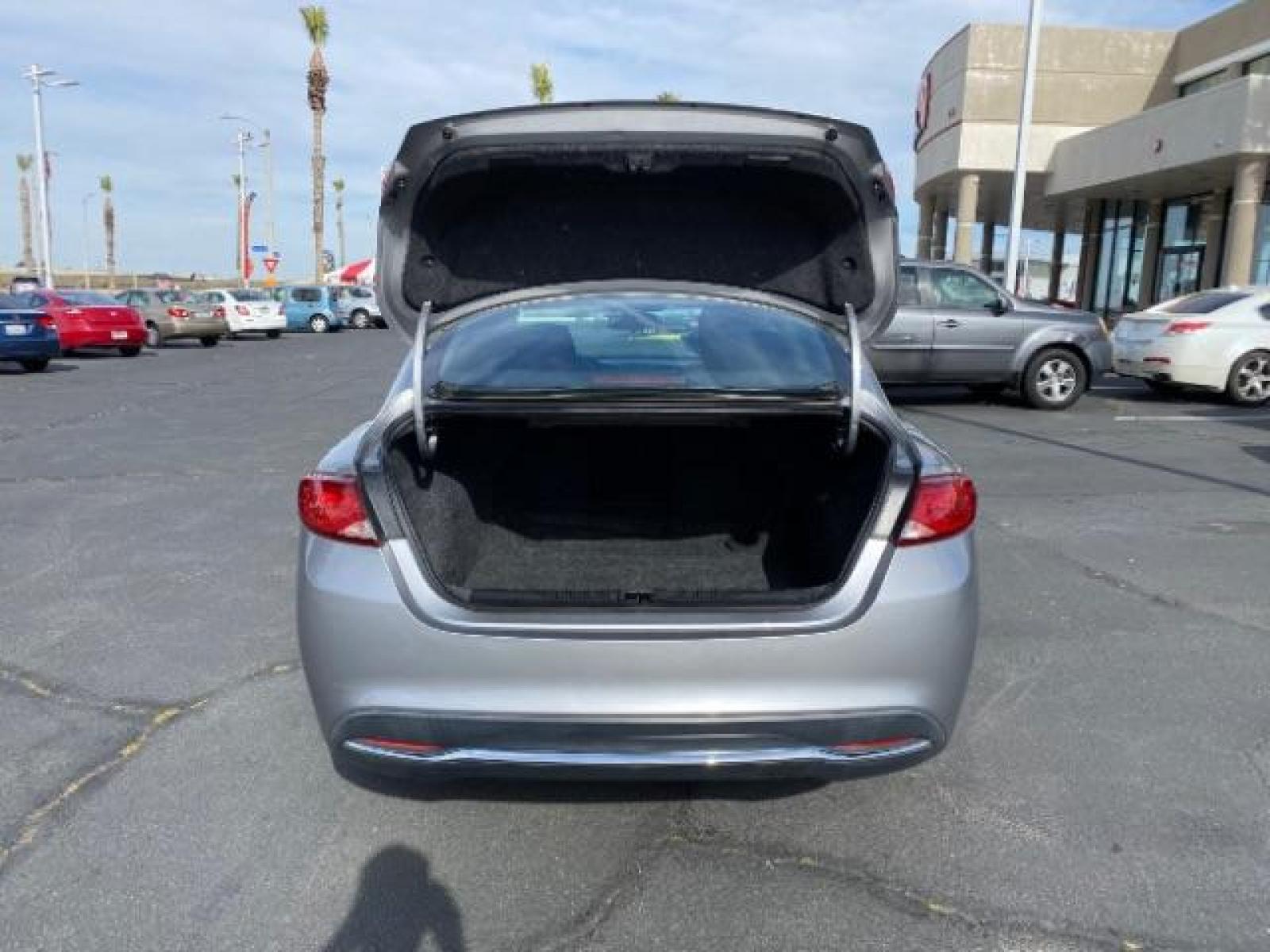 2015 SILVER Chrysler 200 (1C3CCCAB8FN) with an 4-Cyl 2.4 Liter engine, Automatic 9-Spd transmission, located at 412 Auto Vista Drive, Palmdale, 93551, (661) 945-0620, 34.592636, -118.136681 - Photo #15