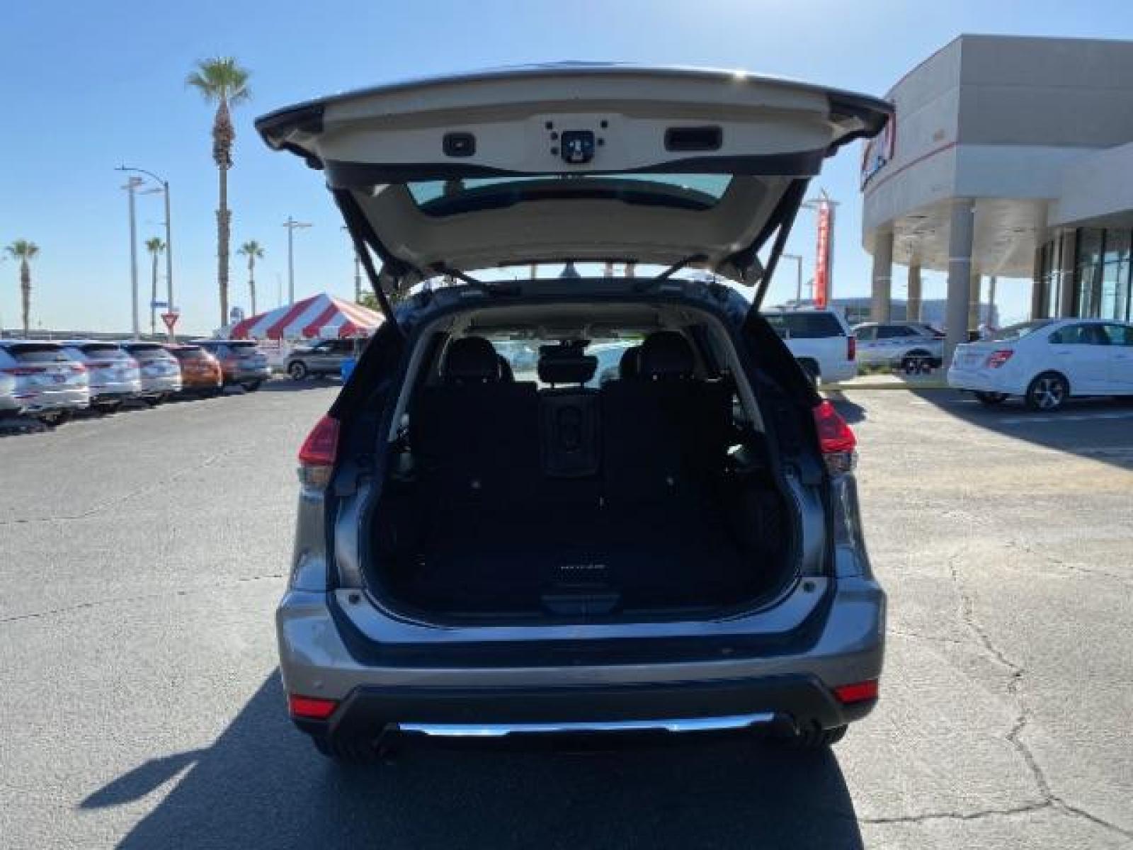 2020 GRAY Nissan Rogue (5N1AT2MT3LC) with an 4-Cyl 2.5 Liter engine, Automatic CVT w/Xtronic transmission, located at 412 Auto Vista Drive, Palmdale, CA, 93551, (661) 945-0620, 34.592636, -118.136681 - Photo #14