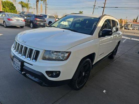 photo of 2016 JEEP COMPASS SPORT UTILITY 4-DR