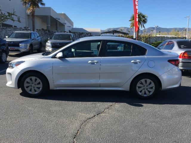 2020 SILVER Kia Rio (3KPA24AD2LE) with an 4-Cyl 1.6 Liter engine, Automatic IVT transmission, located at 412 Auto Vista Drive, Palmdale, 93551, (661) 945-0620, 34.592636, -118.136681 - Photo #3