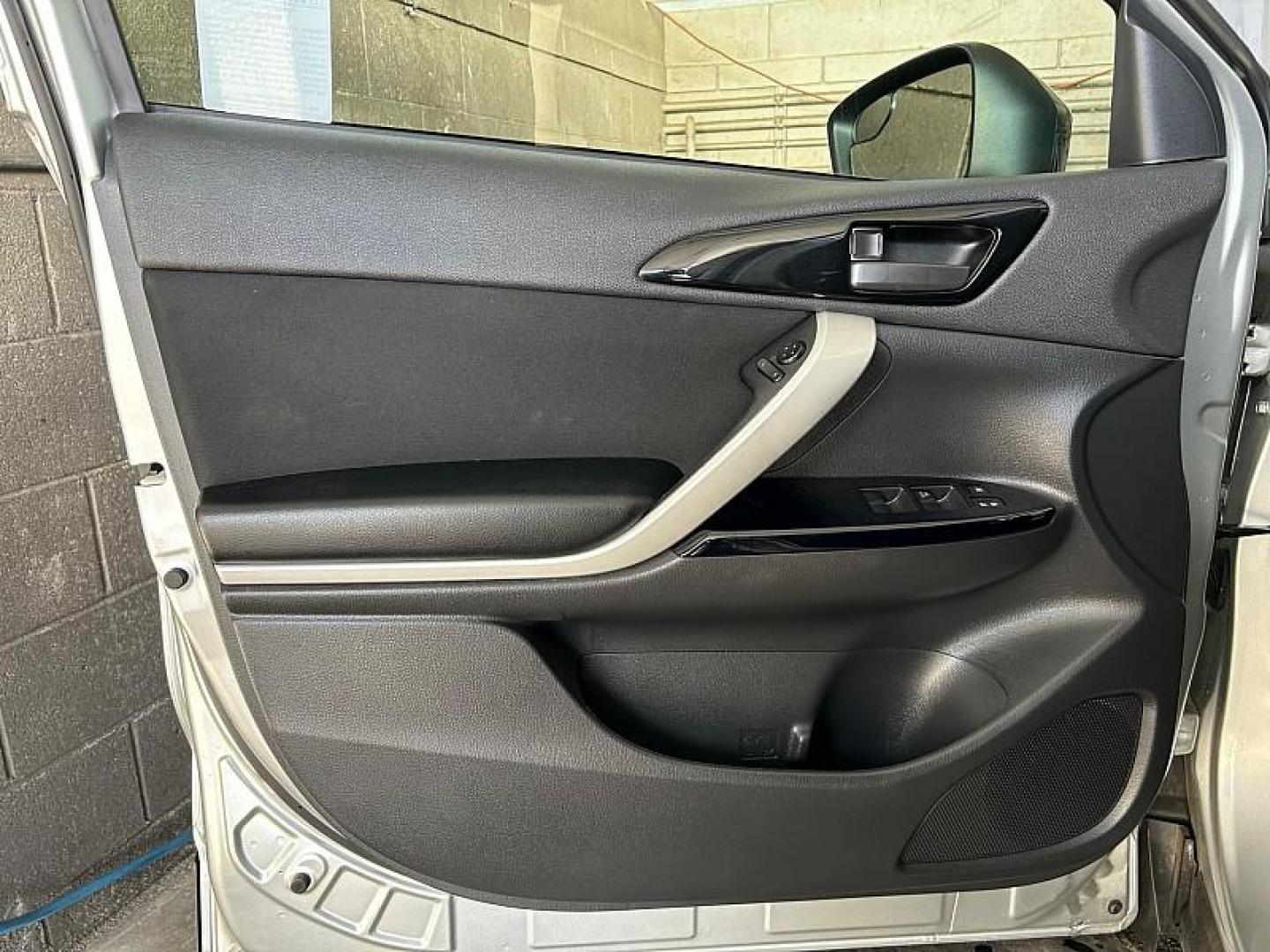 2023 Mitsubishi Eclipse Cross (JA4ATVAA0PZ) with an 4-Cyl Turbo 1.5 Liter engine, Automatic CVT w/Sport Mode transmission, located at 412 Auto Vista Drive, Palmdale, CA, 93551, (661) 945-0620, 34.592636, -118.136681 - Photo#16