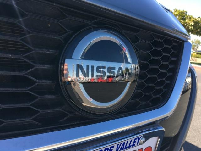 2021 GRAY Nissan Versa (3N1CN8EV9ML) with an 4-Cyl 1.6 Liter engine, Automatic CVT w/Xtronic transmission, located at 412 Auto Vista Drive, Palmdale, 93551, (661) 945-0620, 34.592636, -118.136681 - Photo #10