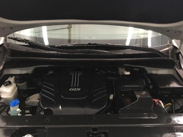 2017 SILVER Kia Sedona (KNDMB5C16H6) with an V6 3.3 Liter engine, Auto 6-Spd OD Sportmatic transmission, located at 412 Auto Vista Drive, Palmdale, 93551, (661) 945-0620, 34.592636, -118.136681 - Photo #14