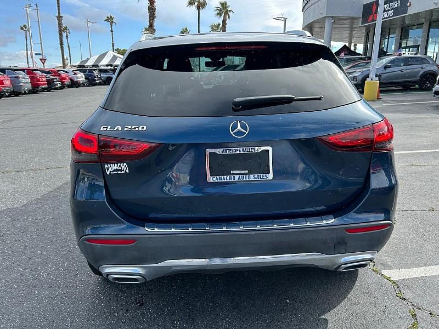2021 BLUE Mercedes-Benz GLA (W1N4N4GB6MJ) with an 4-Cyl Turbo 2.0 Liter engine, Automatic 8-Spd DCT transmission, located at 412 Auto Vista Drive, Palmdale, CA, 93551, (661) 945-0620, 34.592636, -118.136681 - Photo#7