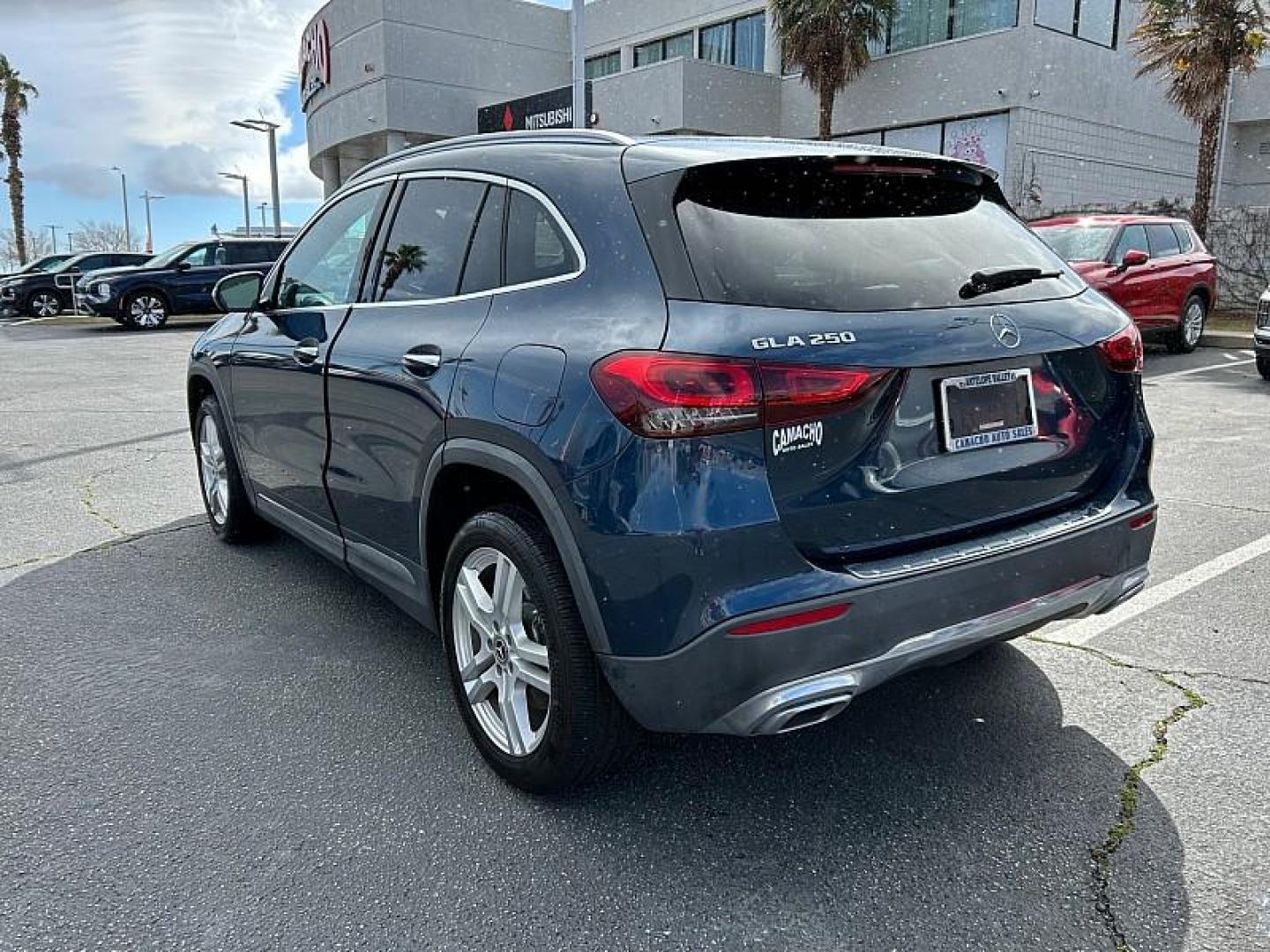 2021 BLUE Mercedes-Benz GLA (W1N4N4GB6MJ) with an 4-Cyl Turbo 2.0 Liter engine, Automatic 8-Spd DCT transmission, located at 412 Auto Vista Drive, Palmdale, CA, 93551, (661) 945-0620, 34.592636, -118.136681 - Photo#8