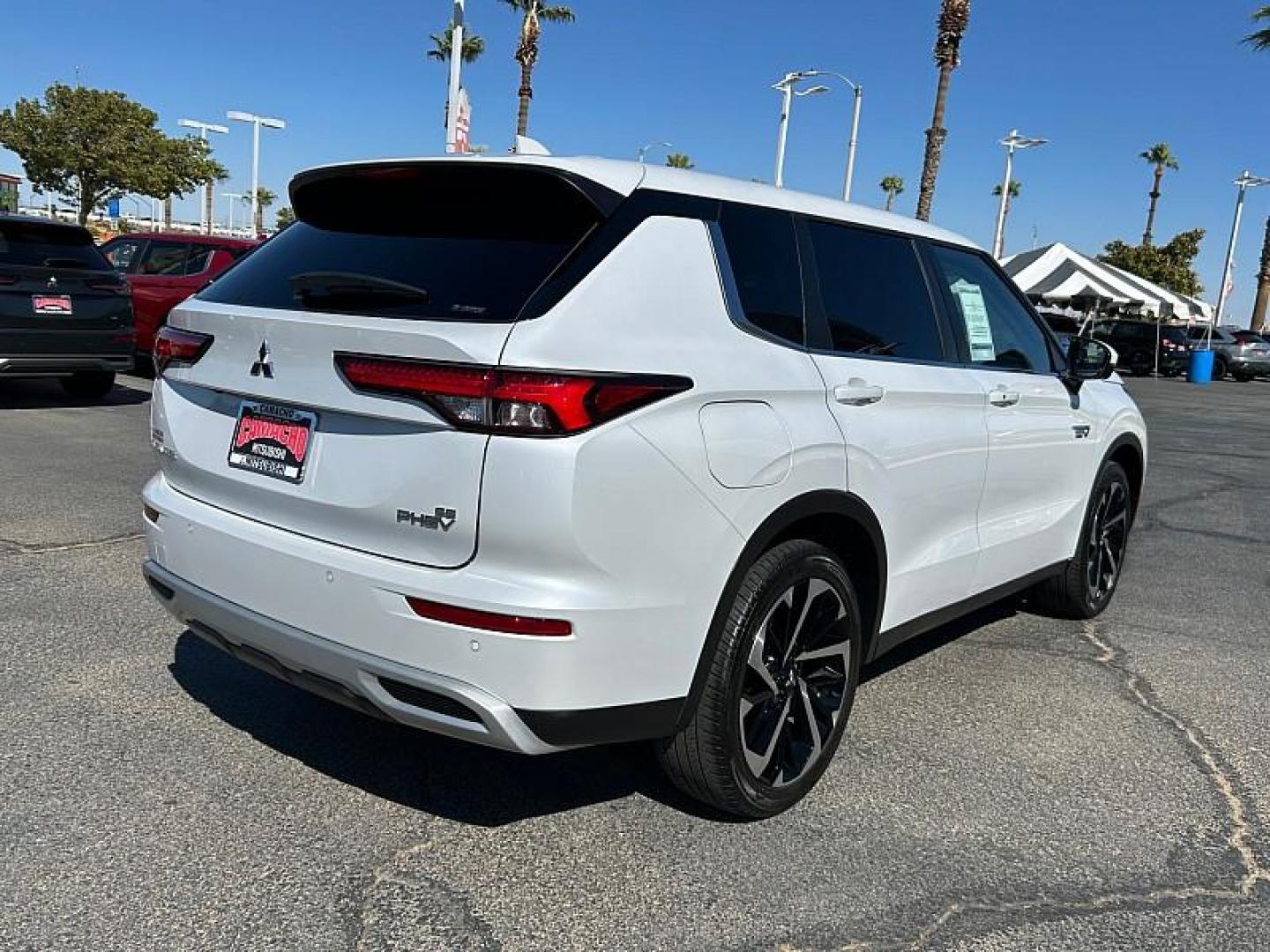 2023 WHITE Mitsubishi Outlander Plug-In Hybrid (JA4T5UA97PZ) with an 4-Cyl Hybrid 2.4 Liter engine, Automatic 1-Spd transmission, located at 412 Auto Vista Drive, Palmdale, CA, 93551, (661) 945-0620, 34.592636, -118.136681 - Photo#2
