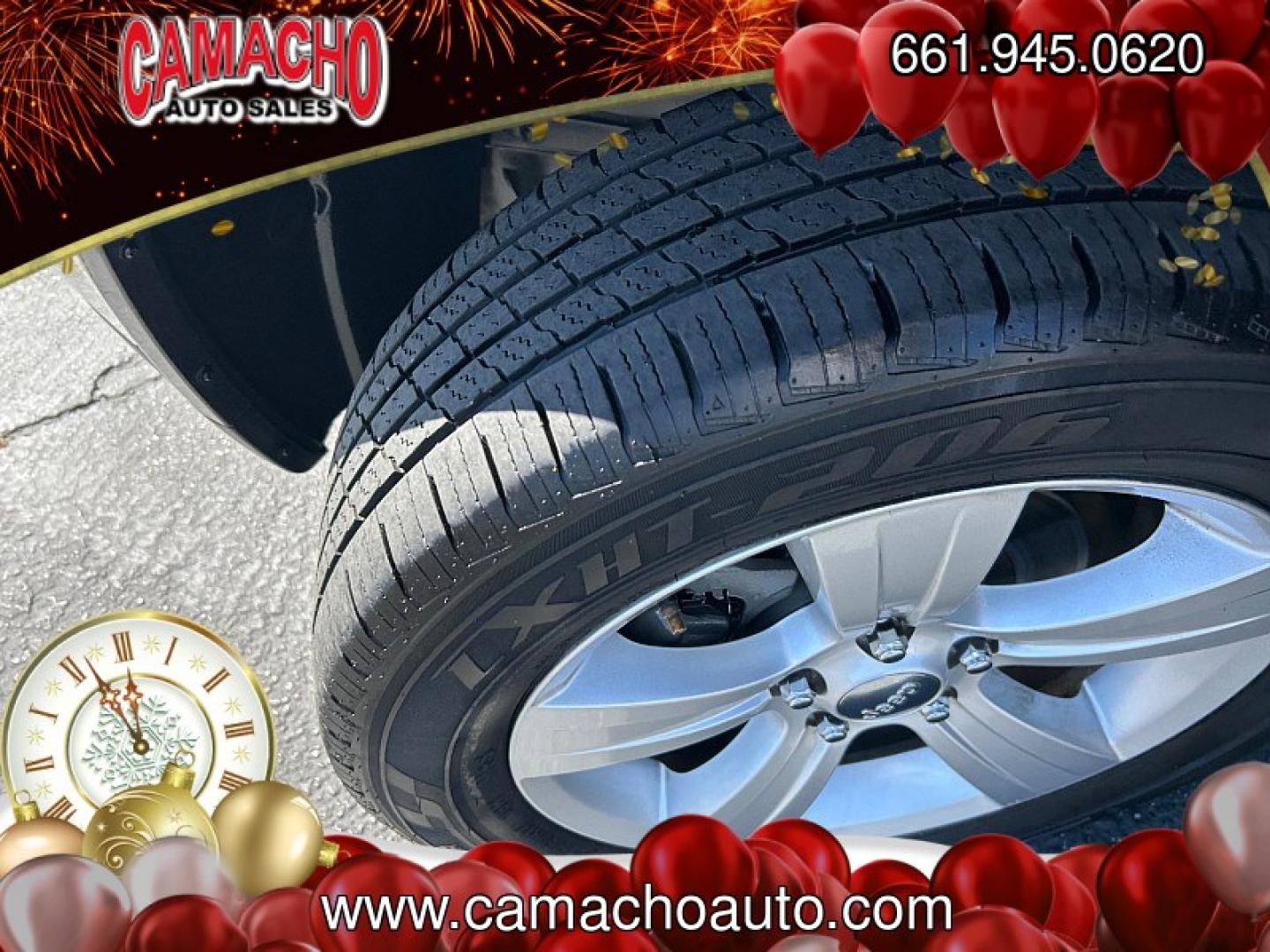 2016 Jeep Compass (1C4NJCBA5GD) with an 4-Cyl 2.0 Liter engine, located at 412 Auto Vista Drive, Palmdale, CA, 93551, (661) 945-0620, 34.592636, -118.136681 - Photo#14