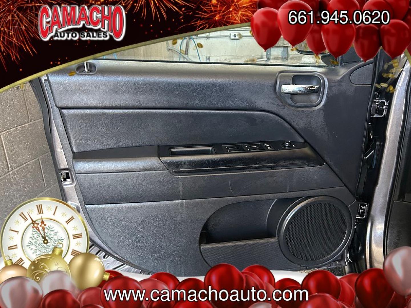 2016 Jeep Compass (1C4NJCBA5GD) with an 4-Cyl 2.0 Liter engine, located at 412 Auto Vista Drive, Palmdale, CA, 93551, (661) 945-0620, 34.592636, -118.136681 - Photo#16