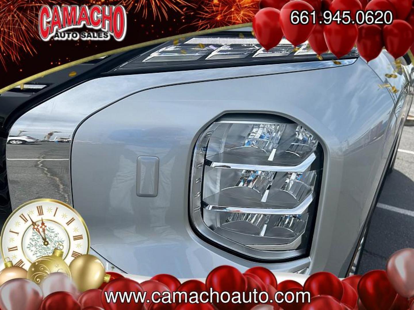 2025 SILVER Mitsubishi Outlander Plug-In Hybrid (JA4T5UA9XSZ) with an 4-Cyl Hybrid 2.4 Liter engine, Automatic 1-Spd transmission, located at 412 Auto Vista Drive, Palmdale, CA, 93551, (661) 945-0620, 34.592636, -118.136681- Photo#7