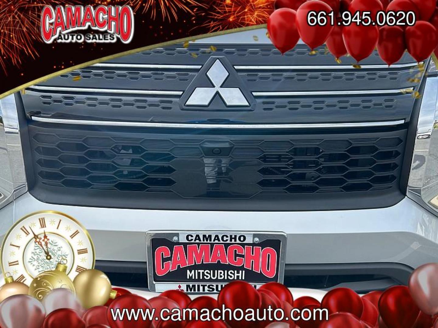 2025 SILVER Mitsubishi Outlander Plug-In Hybrid (JA4T5UA9XSZ) with an 4-Cyl Hybrid 2.4 Liter engine, Automatic 1-Spd transmission, located at 412 Auto Vista Drive, Palmdale, CA, 93551, (661) 945-0620, 34.592636, -118.136681- Photo#8