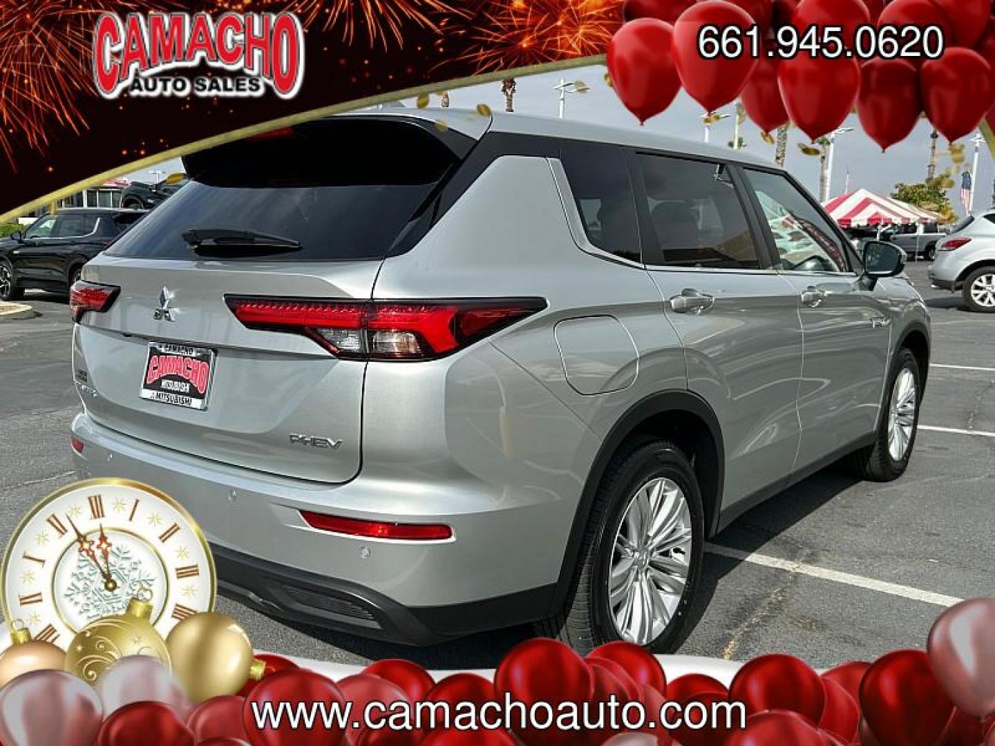 2025 SILVER Mitsubishi Outlander Plug-In Hybrid (JA4T5UA9XSZ) with an 4-Cyl Hybrid 2.4 Liter engine, Automatic 1-Spd transmission, located at 412 Auto Vista Drive, Palmdale, CA, 93551, (661) 945-0620, 34.592636, -118.136681- Photo#10
