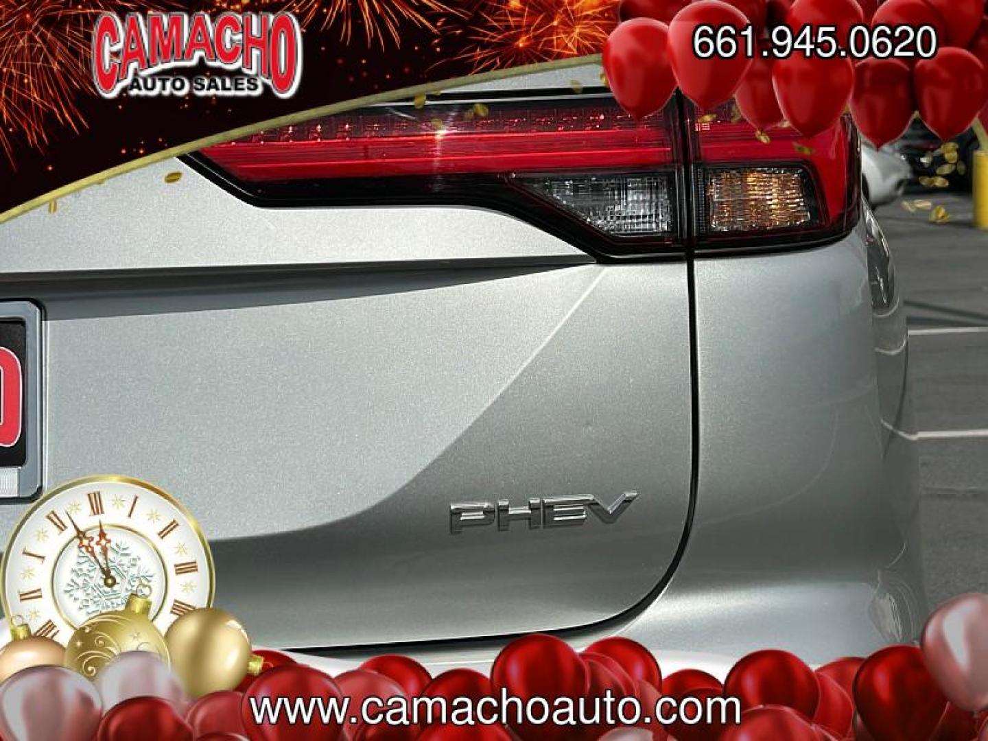 2025 SILVER Mitsubishi Outlander Plug-In Hybrid (JA4T5UA9XSZ) with an 4-Cyl Hybrid 2.4 Liter engine, Automatic 1-Spd transmission, located at 412 Auto Vista Drive, Palmdale, CA, 93551, (661) 945-0620, 34.592636, -118.136681- Photo#12