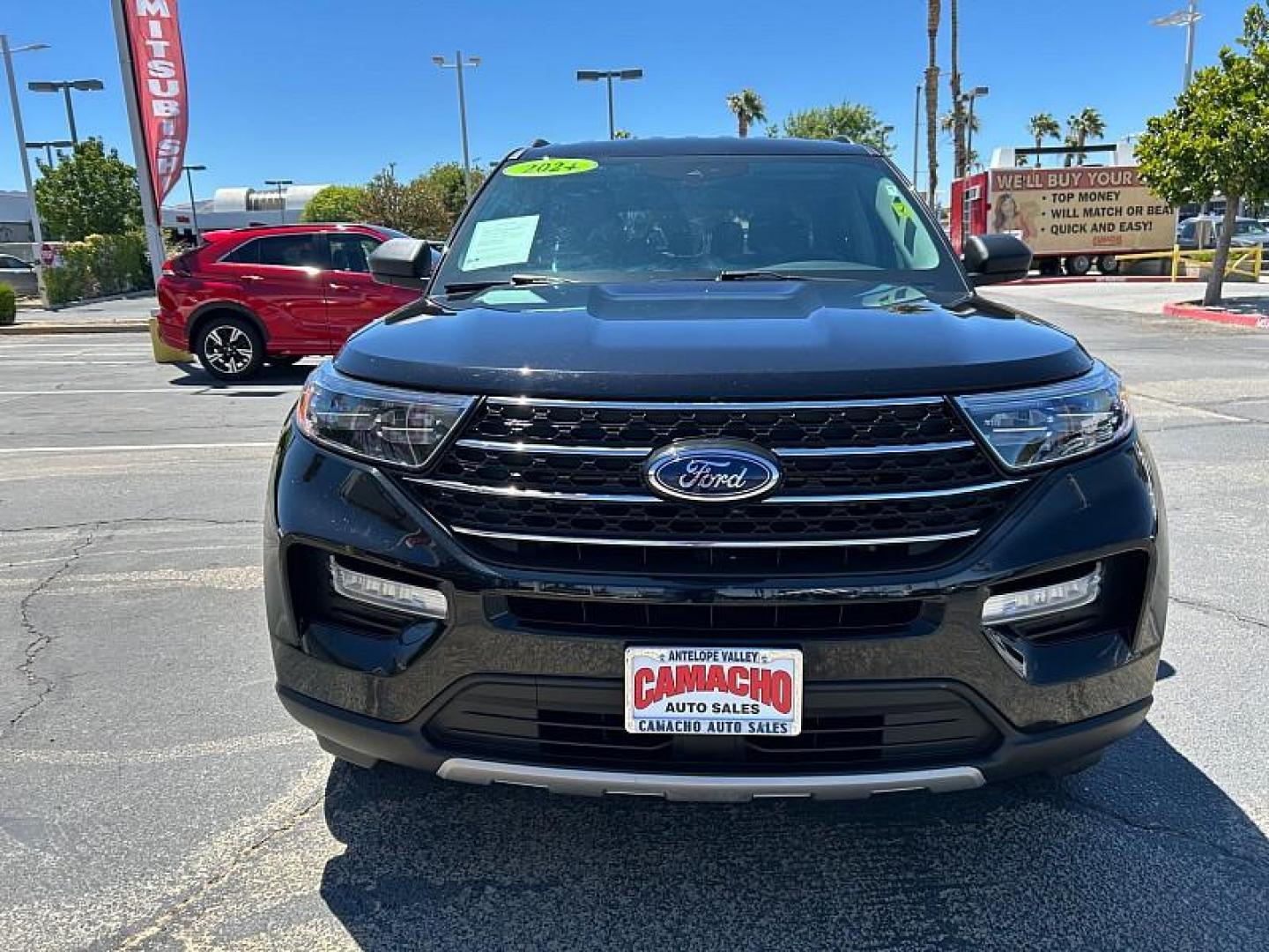 2024 BLACK Ford Explorer (1FMSK7DH1RG) with an 4-Cyl EcoBoost Turbo 2.3 Liter engine, Automatic 10-Spd transmission, located at 412 Auto Vista Drive, Palmdale, CA, 93551, (661) 945-0620, 34.592636, -118.136681 - Photo#1