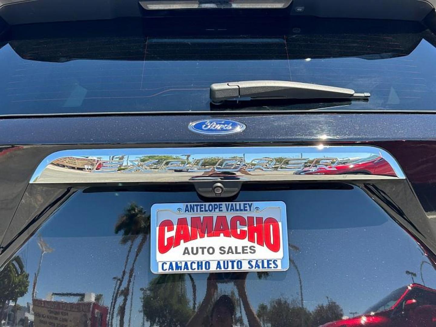 2024 BLACK Ford Explorer (1FMSK7DH1RG) with an 4-Cyl EcoBoost Turbo 2.3 Liter engine, Automatic 10-Spd transmission, located at 412 Auto Vista Drive, Palmdale, CA, 93551, (661) 945-0620, 34.592636, -118.136681 - Photo#14