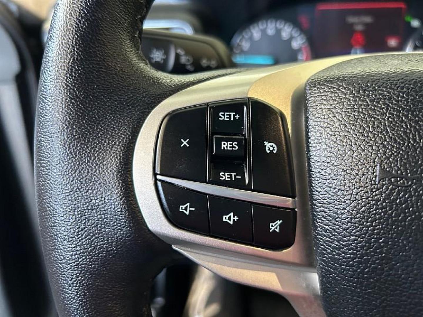 2024 BLACK Ford Explorer (1FMSK7DH1RG) with an 4-Cyl EcoBoost Turbo 2.3 Liter engine, Automatic 10-Spd transmission, located at 412 Auto Vista Drive, Palmdale, CA, 93551, (661) 945-0620, 34.592636, -118.136681 - Photo#24