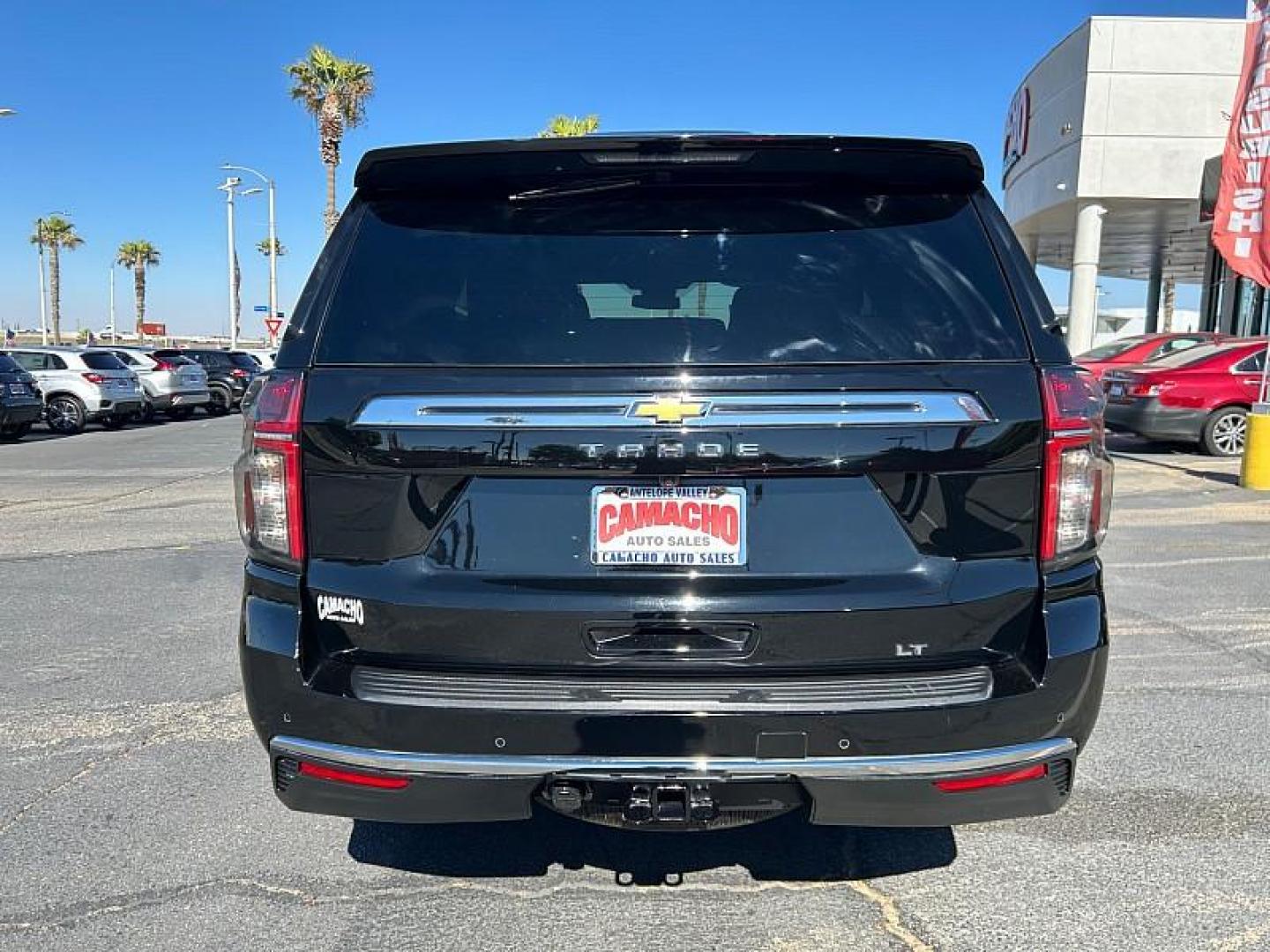 2024 BLACK Chevrolet Tahoe (1GNSCNKDXRR) with an 8-Cyl 5.3 Liter engine, Automatic 10-Spd transmission, located at 412 Auto Vista Drive, Palmdale, CA, 93551, (661) 945-0620, 34.592636, -118.136681 - Photo#3
