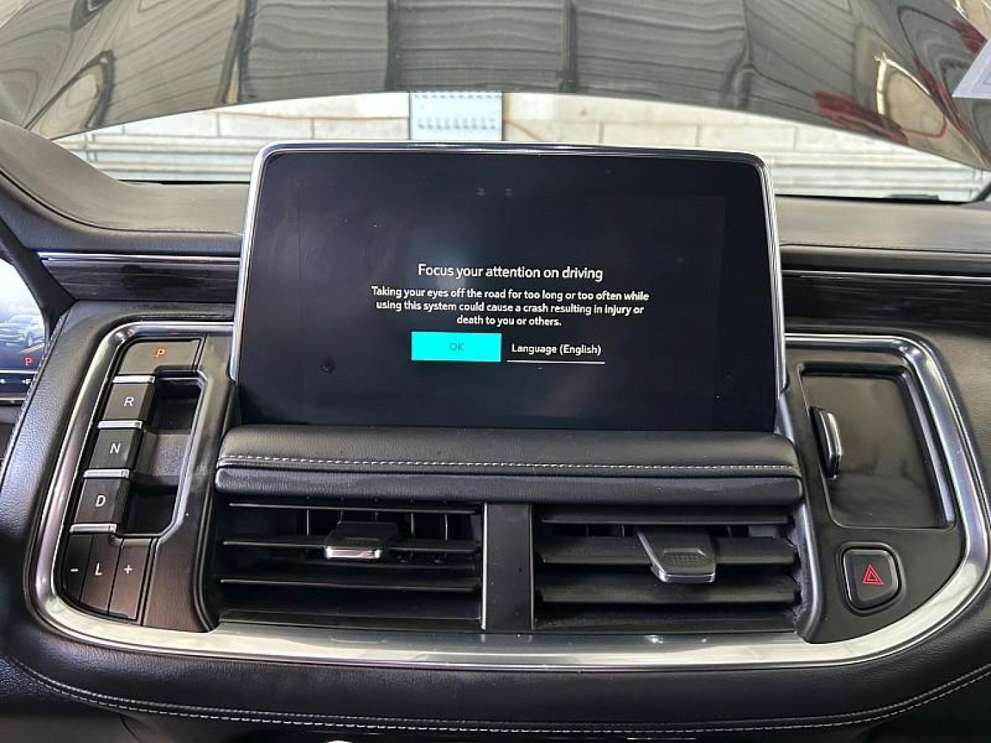 2024 BLACK Chevrolet Tahoe (1GNSCNKDXRR) with an 8-Cyl 5.3 Liter engine, Automatic 10-Spd transmission, located at 412 Auto Vista Drive, Palmdale, CA, 93551, (661) 945-0620, 34.592636, -118.136681 - Photo#20