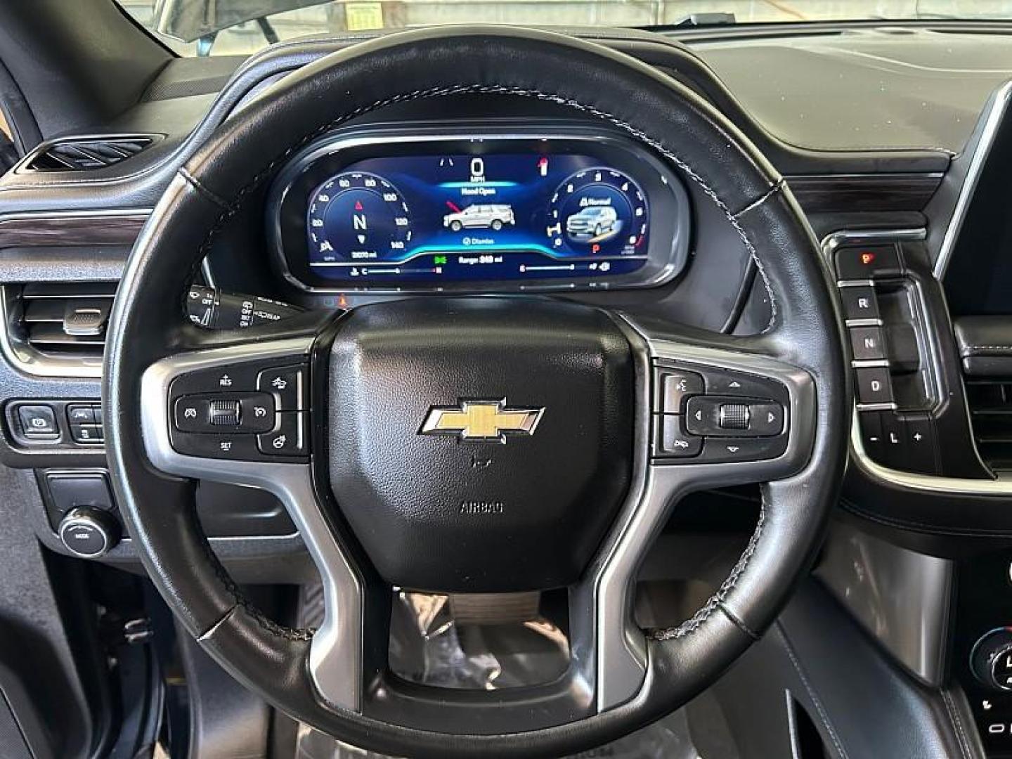 2024 BLACK Chevrolet Tahoe (1GNSCNKDXRR) with an 8-Cyl 5.3 Liter engine, Automatic 10-Spd transmission, located at 412 Auto Vista Drive, Palmdale, CA, 93551, (661) 945-0620, 34.592636, -118.136681 - Photo#21