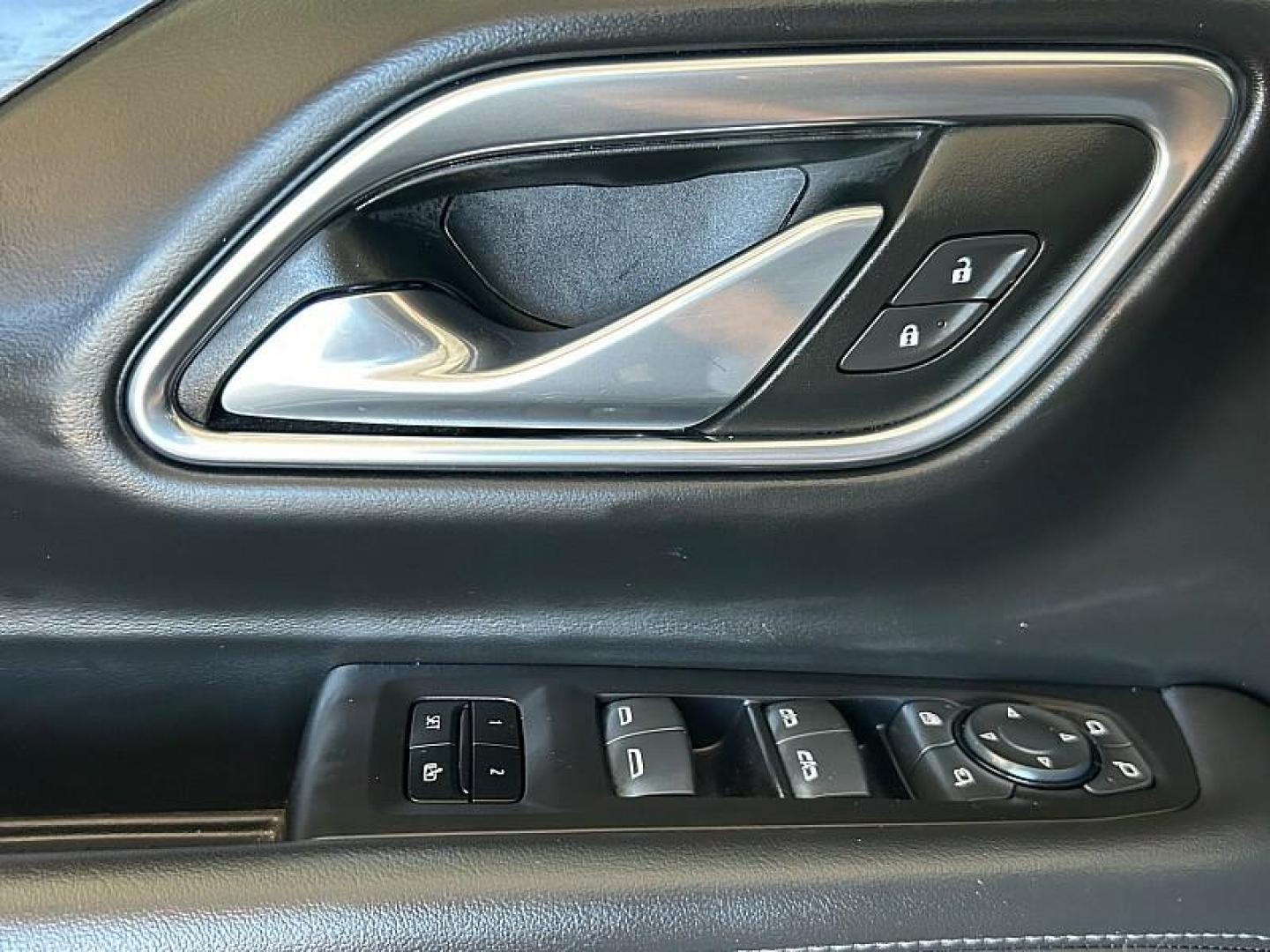 2024 BLACK Chevrolet Tahoe (1GNSCNKDXRR) with an 8-Cyl 5.3 Liter engine, Automatic 10-Spd transmission, located at 412 Auto Vista Drive, Palmdale, CA, 93551, (661) 945-0620, 34.592636, -118.136681 - Photo#23