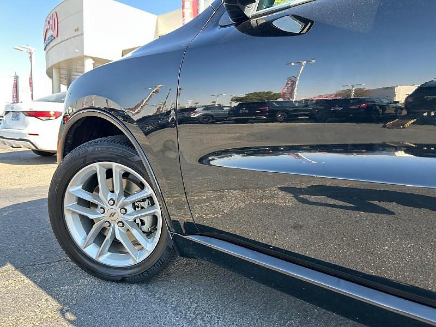 2023 BLACK Dodge Durango (1C4RDJDG7PC) with an V6 3.6 Liter engine, Automatic 8-Spd transmission, located at 412 Auto Vista Drive, Palmdale, CA, 93551, (661) 945-0620, 34.592636, -118.136681 - Photo#25