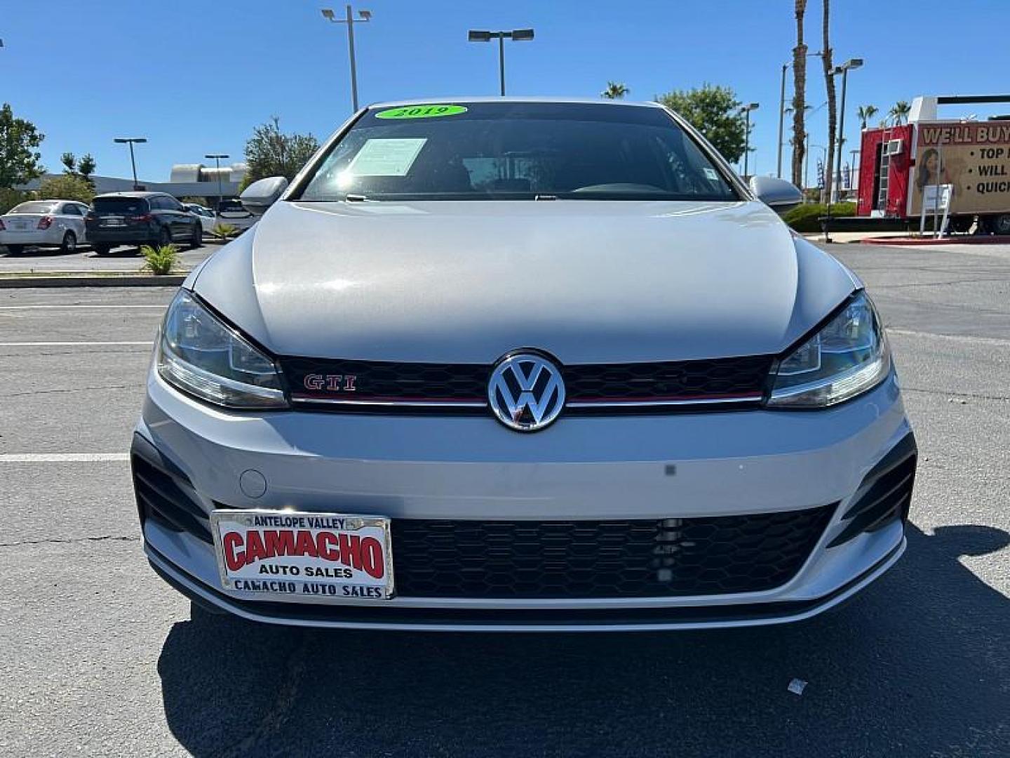 2019 WHITE Volkswagen GTI (3VW6T7AU0KM) with an 4-Cyl Turbo 2.0 Liter engine, Automatic 7-Spd DSG w/Tiptronic transmission, located at 412 Auto Vista Drive, Palmdale, CA, 93551, (661) 945-0620, 34.592636, -118.136681 - Photo#1
