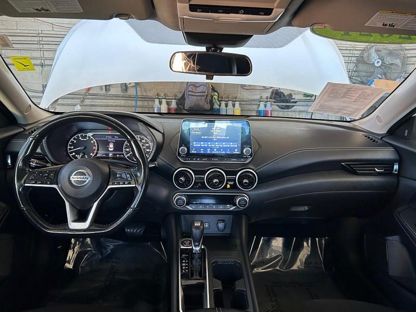 2021 WHITE Nissan Sentra (3N1AB8CV8MY) with an 4-Cyl 2.0 Liter engine, Automatic CVT w/Xtronic transmission, located at 412 Auto Vista Drive, Palmdale, CA, 93551, (661) 945-0620, 34.592636, -118.136681 - Photo#22