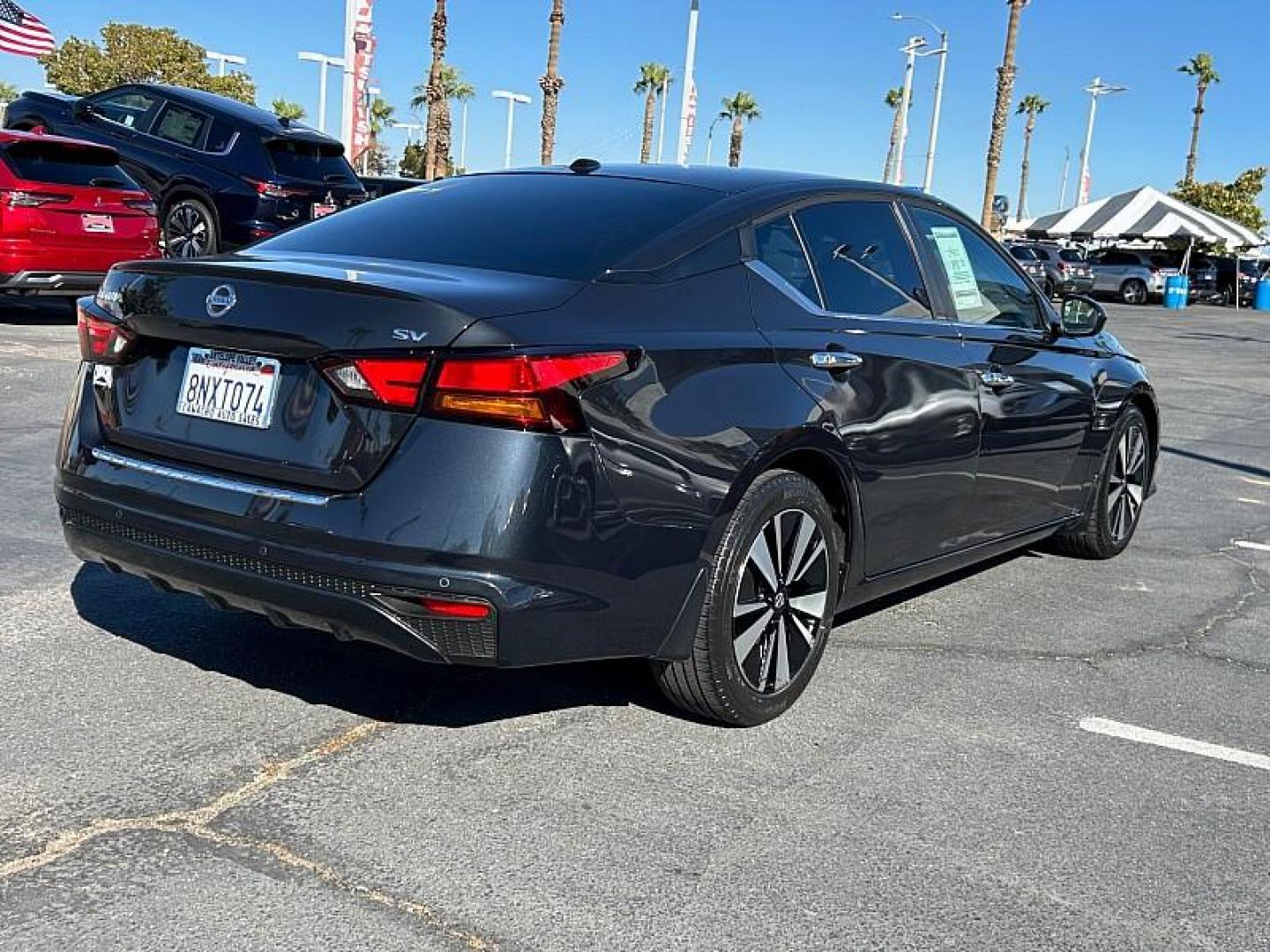 2021 BLACK Nissan Altima (1N4BL4DV2MN) with an 4-Cyl 2.5 Liter engine, Automatic Xtronic CVT transmission, located at 412 Auto Vista Drive, Palmdale, CA, 93551, (661) 945-0620, 34.592636, -118.136681 - Photo#2