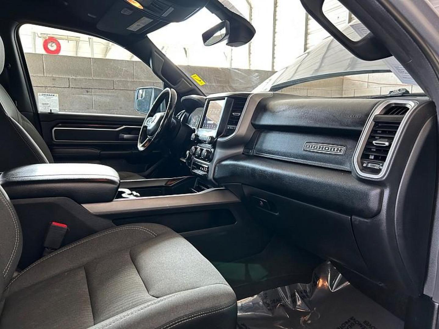 2021 SILVER Ram 1500 2WD (1C6RREFT7MN) with an 8-Cyl 5.7 Liter engine, Automatic 8-Spd transmission, located at 412 Auto Vista Drive, Palmdale, CA, 93551, (661) 945-0620, 34.592636, -118.136681 - Photo#28