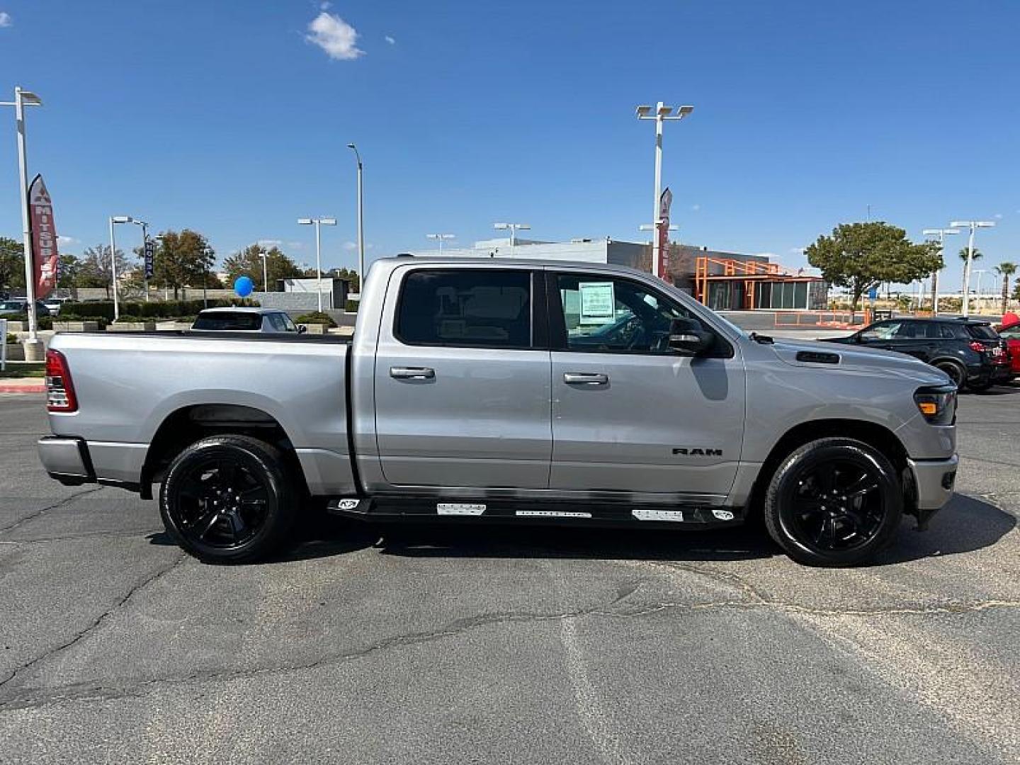 2021 SILVER Ram 1500 2WD (1C6RREFT7MN) with an 8-Cyl 5.7 Liter engine, Automatic 8-Spd transmission, located at 412 Auto Vista Drive, Palmdale, CA, 93551, (661) 945-0620, 34.592636, -118.136681 - Photo#1