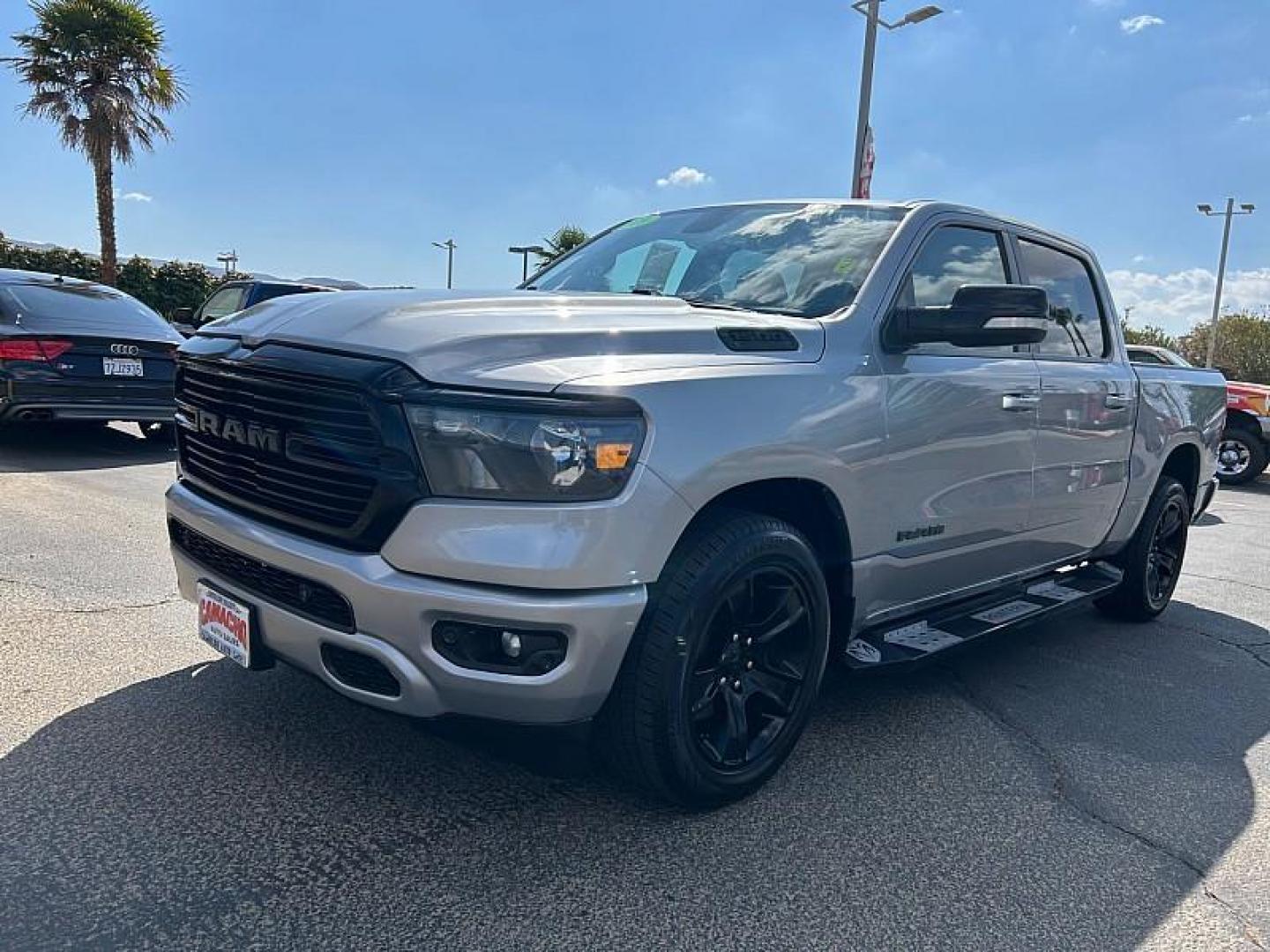 2021 SILVER Ram 1500 2WD (1C6RREFT7MN) with an 8-Cyl 5.7 Liter engine, Automatic 8-Spd transmission, located at 412 Auto Vista Drive, Palmdale, CA, 93551, (661) 945-0620, 34.592636, -118.136681 - Photo#6