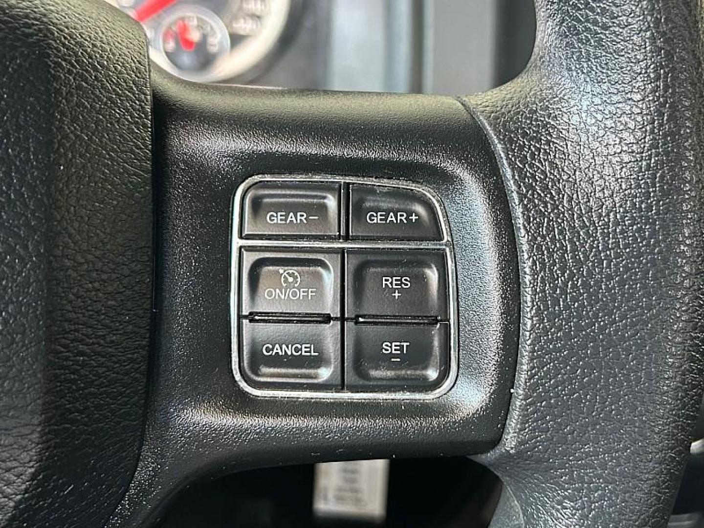 2019 SILVER Ram 1500 Classic 2WD (1C6RR6FG3KS) with an 6-Cyl 3.6 Liter engine, Automatic 8-Spd transmission, located at 412 Auto Vista Drive, Palmdale, CA, 93551, (661) 945-0620, 34.592636, -118.136681 - Photo#21