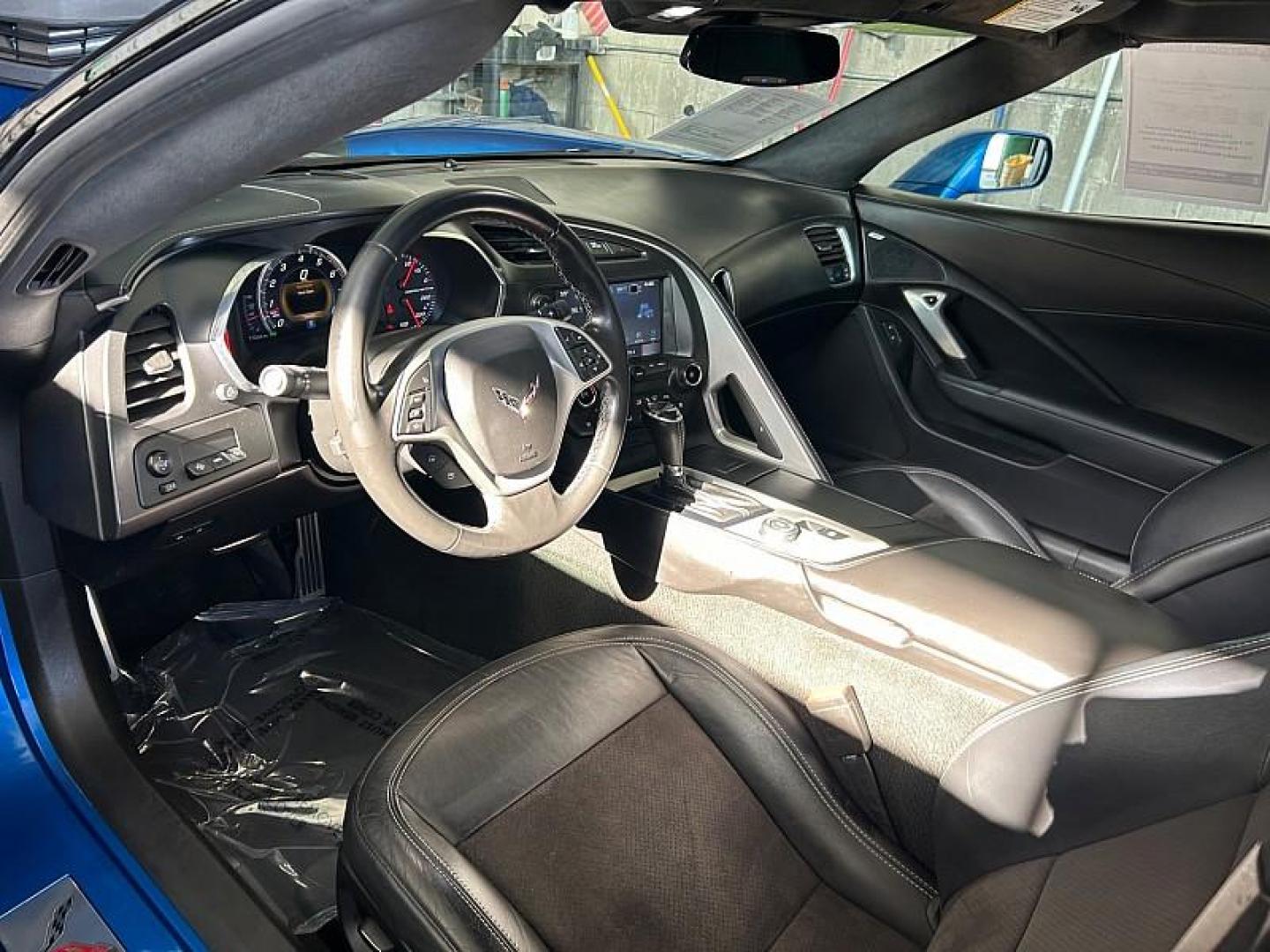 2015 BLUE Chevrolet Corvette (1G1YM2D78F5) with an V8 6.2 Liter engine, Automatic transmission, located at 412 Auto Vista Drive, Palmdale, CA, 93551, (661) 945-0620, 34.592636, -118.136681 - Photo#17