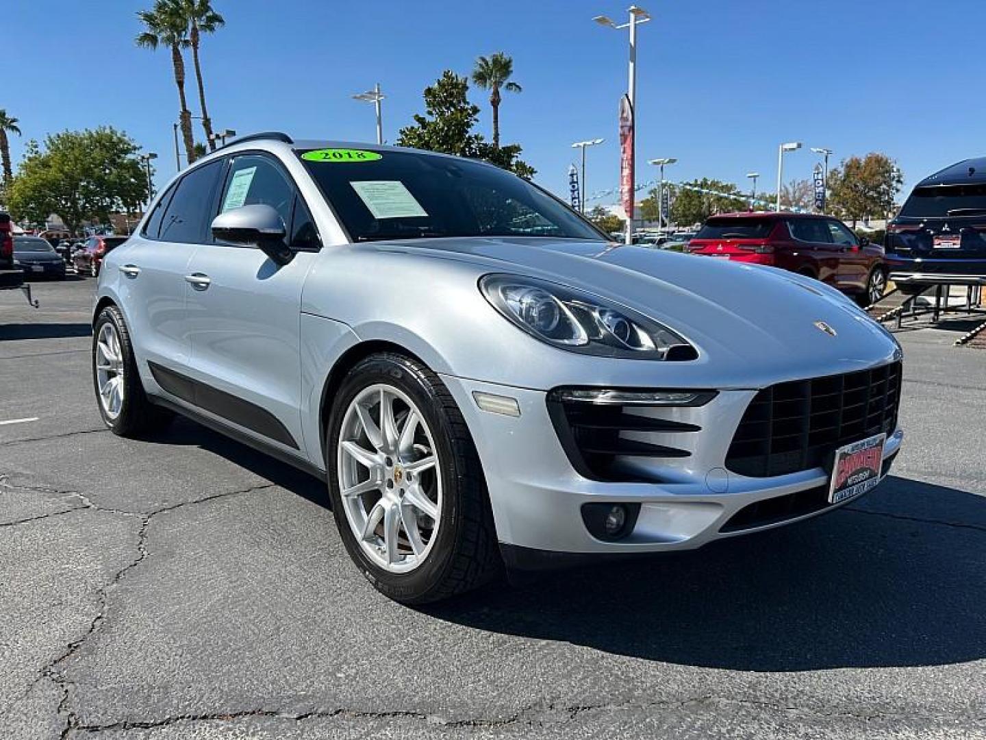2018 SILVER Porsche Macan (WP1AB2A57JL) with an V6 Twin Turbo 3.0 Liter engine, Auto 7-Spd PDK Dbl-Cltch transmission, located at 412 Auto Vista Drive, Palmdale, CA, 93551, (661) 945-0620, 34.592636, -118.136681 - Photo#0