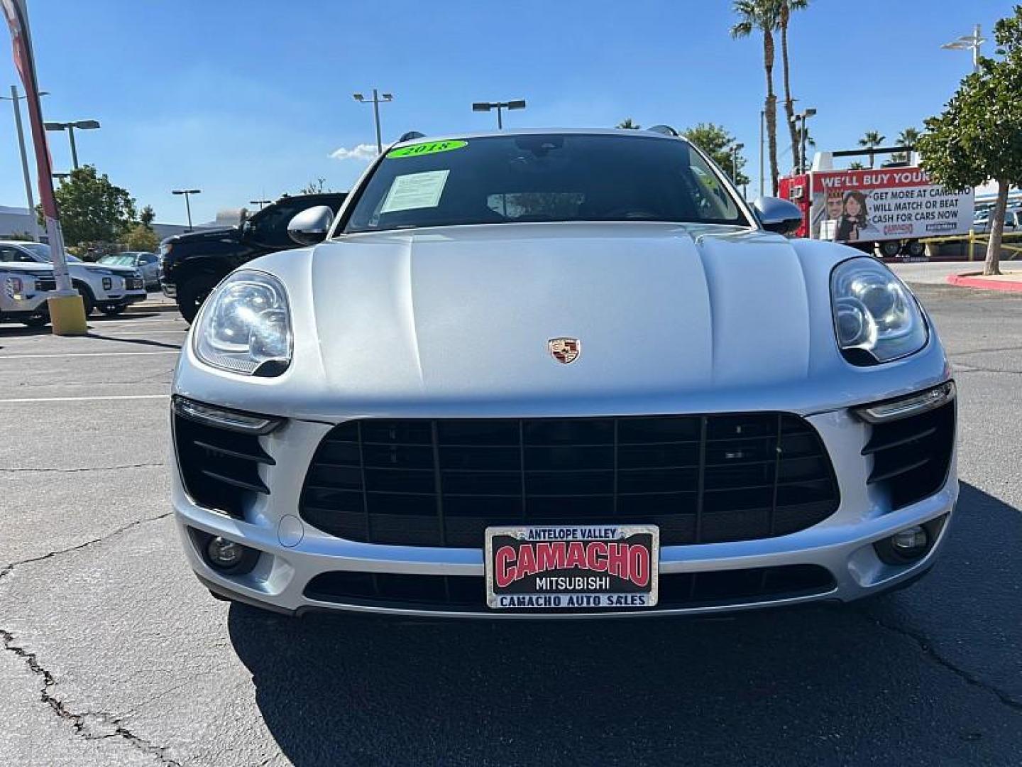 2018 SILVER Porsche Macan (WP1AB2A57JL) with an V6 Twin Turbo 3.0 Liter engine, Auto 7-Spd PDK Dbl-Cltch transmission, located at 412 Auto Vista Drive, Palmdale, CA, 93551, (661) 945-0620, 34.592636, -118.136681 - Photo#1