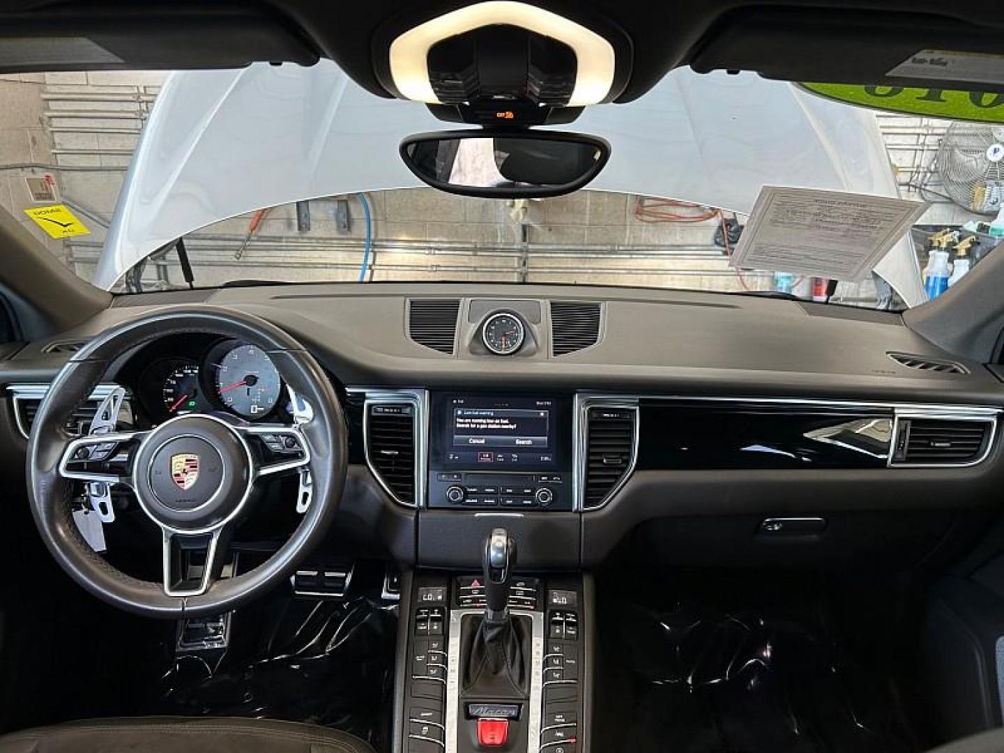 2018 SILVER Porsche Macan (WP1AB2A57JL) with an V6 Twin Turbo 3.0 Liter engine, Auto 7-Spd PDK Dbl-Cltch transmission, located at 412 Auto Vista Drive, Palmdale, CA, 93551, (661) 945-0620, 34.592636, -118.136681 - Photo#22