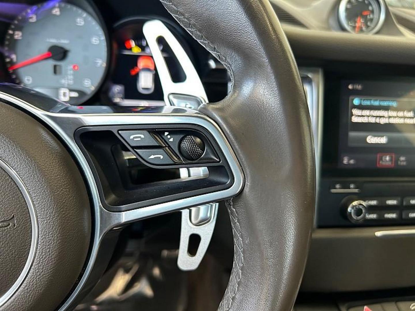 2018 SILVER Porsche Macan (WP1AB2A57JL) with an V6 Twin Turbo 3.0 Liter engine, Auto 7-Spd PDK Dbl-Cltch transmission, located at 412 Auto Vista Drive, Palmdale, CA, 93551, (661) 945-0620, 34.592636, -118.136681 - Photo#23