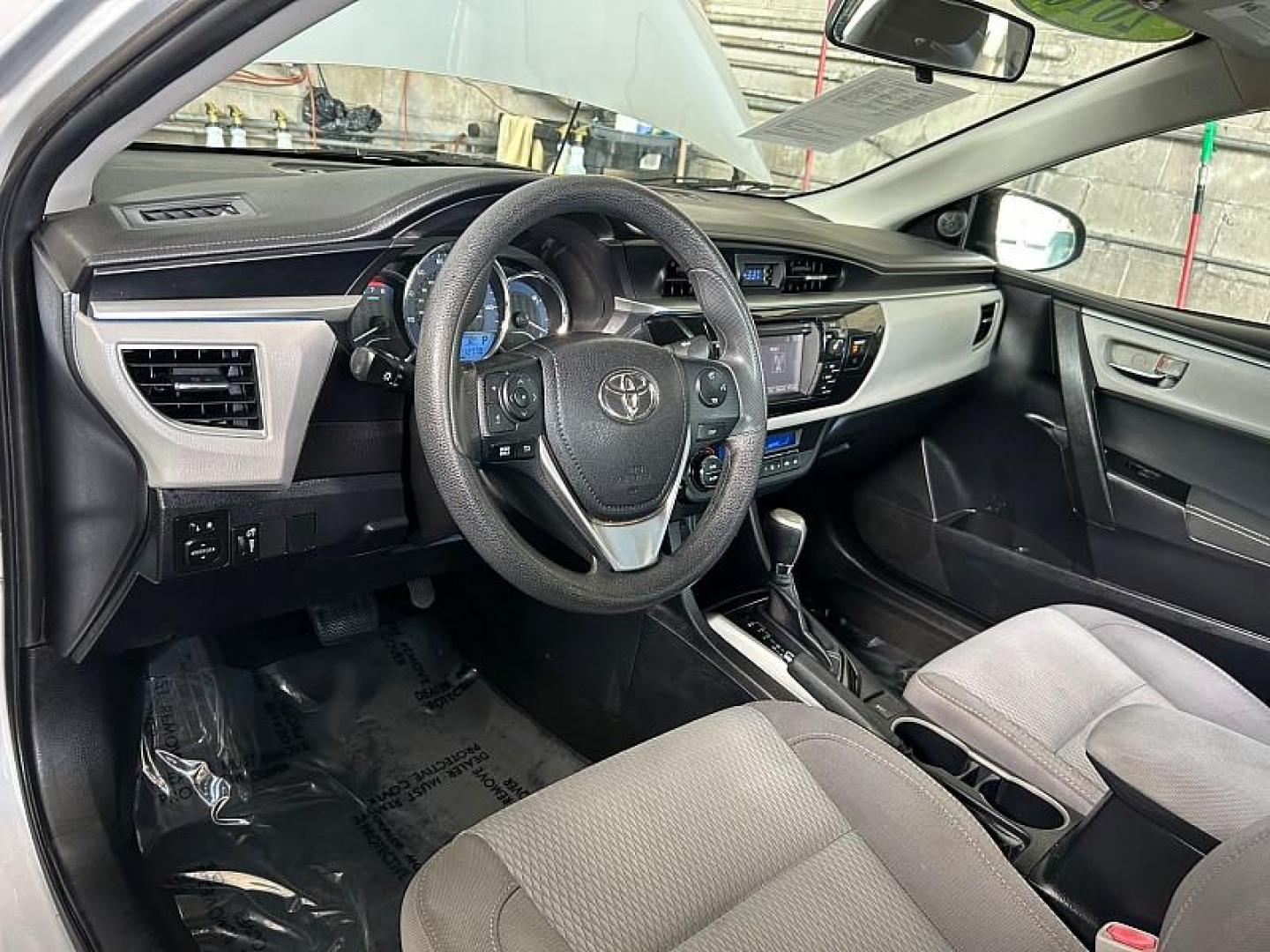 2016 SILVER Toyota Corolla (2T1BURHE4GC) with an 4-Cyl 1.8 Liter engine, Automatic CVTi-S transmission, located at 412 Auto Vista Drive, Palmdale, CA, 93551, (661) 945-0620, 34.592636, -118.136681 - Photo#12