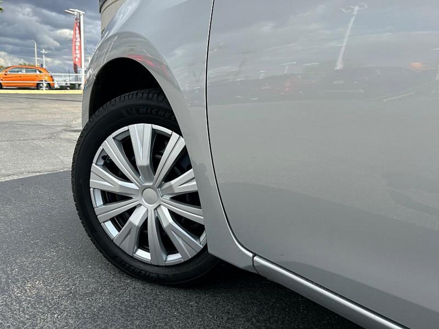 2016 SILVER Toyota Corolla (2T1BURHE4GC) with an 4-Cyl 1.8 Liter engine, Automatic CVTi-S transmission, located at 412 Auto Vista Drive, Palmdale, CA, 93551, (661) 945-0620, 34.592636, -118.136681 - Photo#23