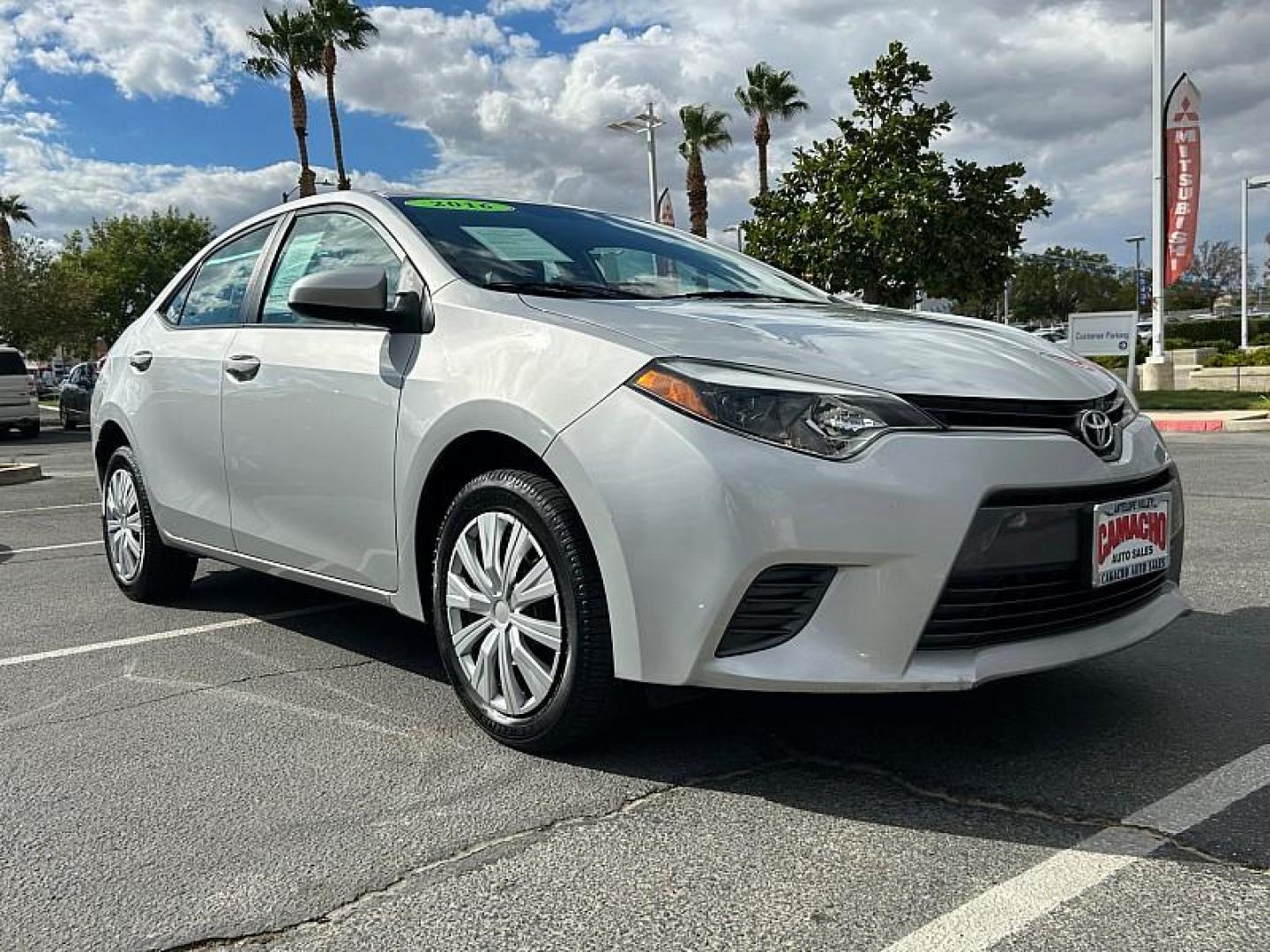 2016 SILVER Toyota Corolla (2T1BURHE4GC) with an 4-Cyl 1.8 Liter engine, Automatic CVTi-S transmission, located at 412 Auto Vista Drive, Palmdale, CA, 93551, (661) 945-0620, 34.592636, -118.136681 - Photo#29