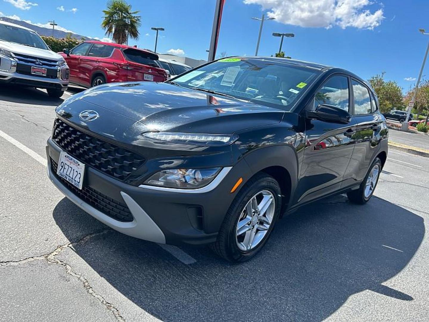 2023 BLACK Hyundai Kona (KM8K2CAB3PU) with an 4-Cyl 2.0 Liter engine, Automatic CVT transmission, located at 412 Auto Vista Drive, Palmdale, CA, 93551, (661) 945-0620, 34.592636, -118.136681 - Photo#2