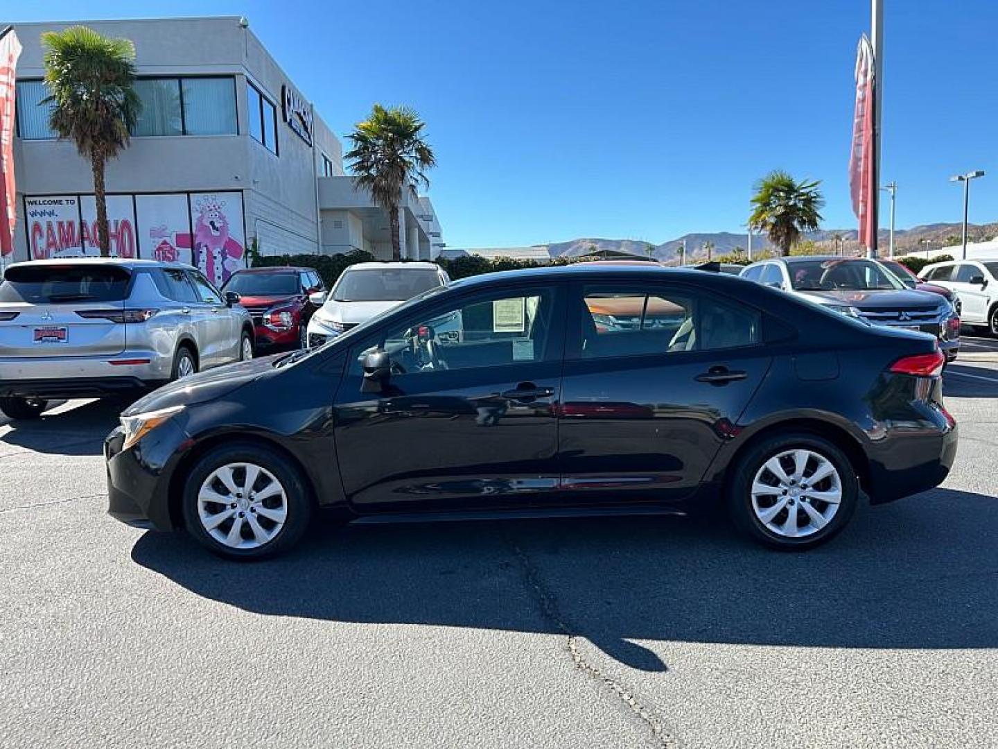 2022 BLACK Toyota Corolla (JTDEPMAE9NJ) with an 4-Cyl 1.8 Liter engine, Automatic CVTi-S transmission, located at 412 Auto Vista Drive, Palmdale, CA, 93551, (661) 945-0620, 34.592636, -118.136681 - Photo#5