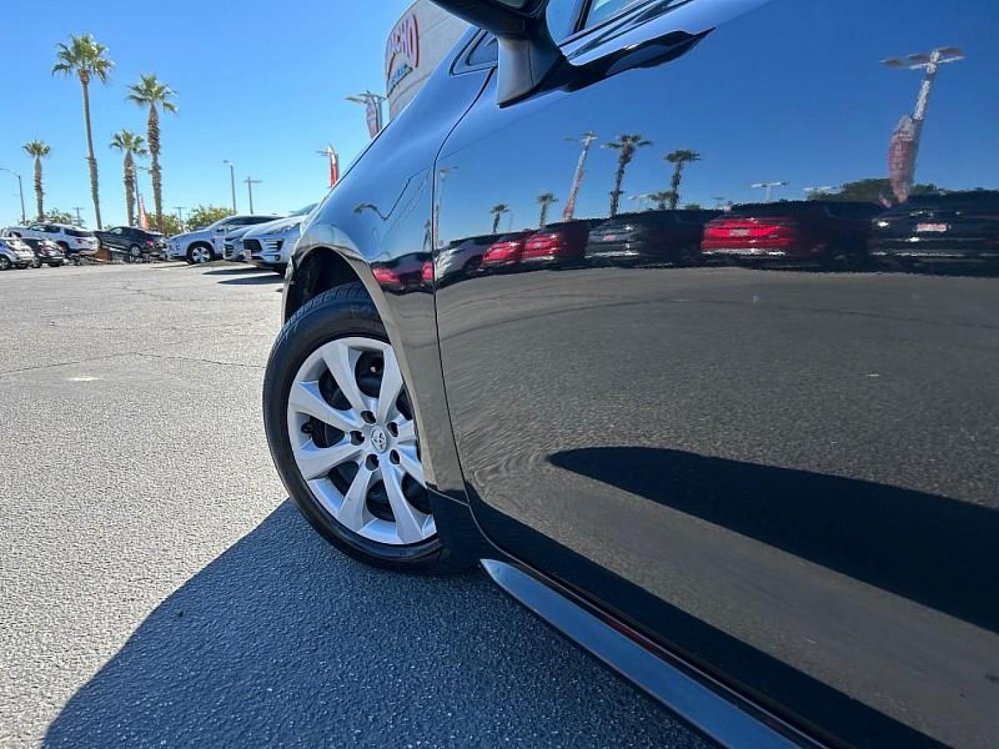 2022 BLACK Toyota Corolla (JTDEPMAE9NJ) with an 4-Cyl 1.8 Liter engine, Automatic CVTi-S transmission, located at 412 Auto Vista Drive, Palmdale, CA, 93551, (661) 945-0620, 34.592636, -118.136681 - Photo#7