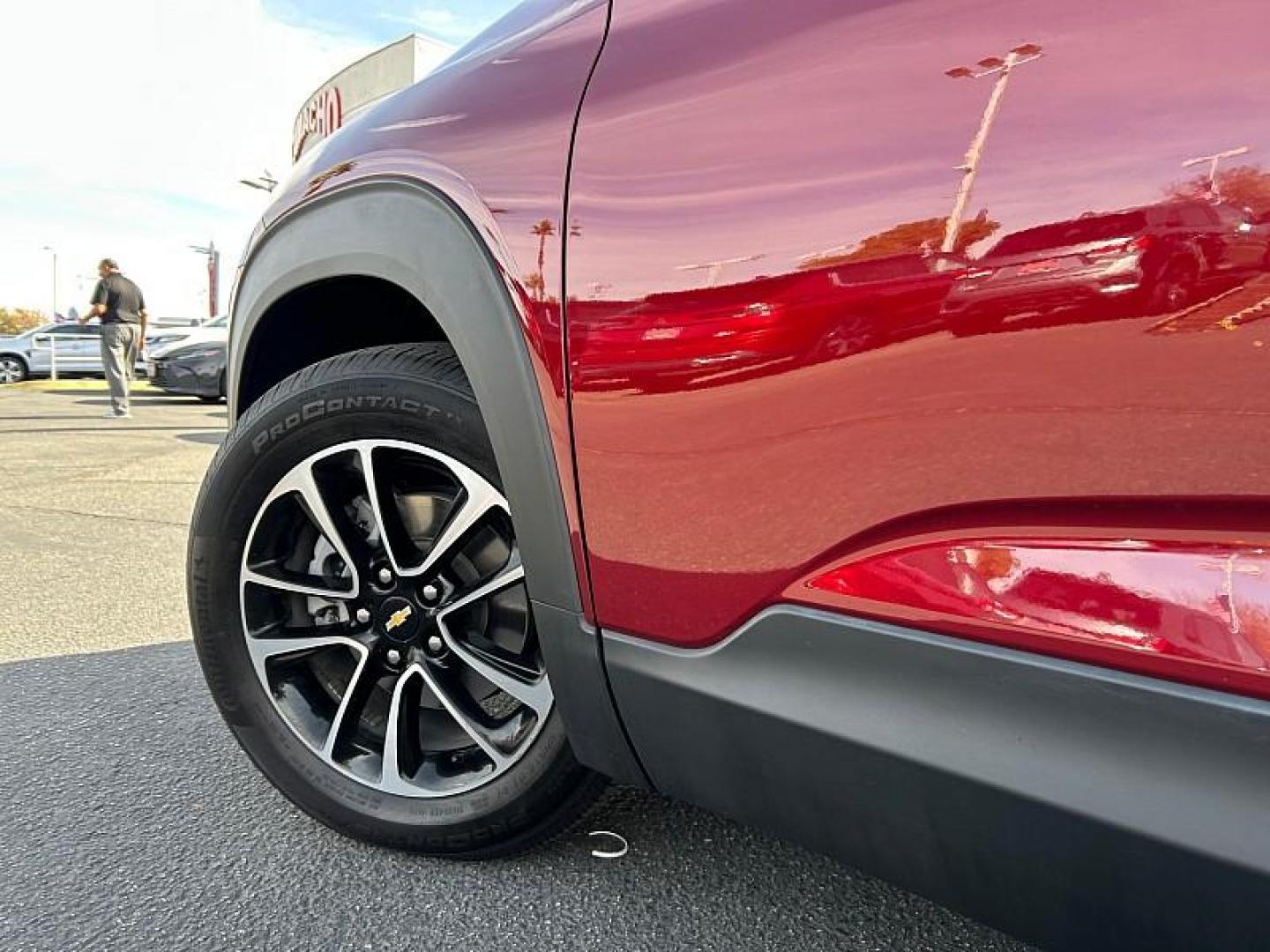 2024 RED Chevrolet Trailblazer (KL79MPS27RB) with an 3-Cyl Turbo 1.2 Liter engine, Automatic CVT transmission, located at 412 Auto Vista Drive, Palmdale, CA, 93551, (661) 945-0620, 34.592636, -118.136681 - Photo#6