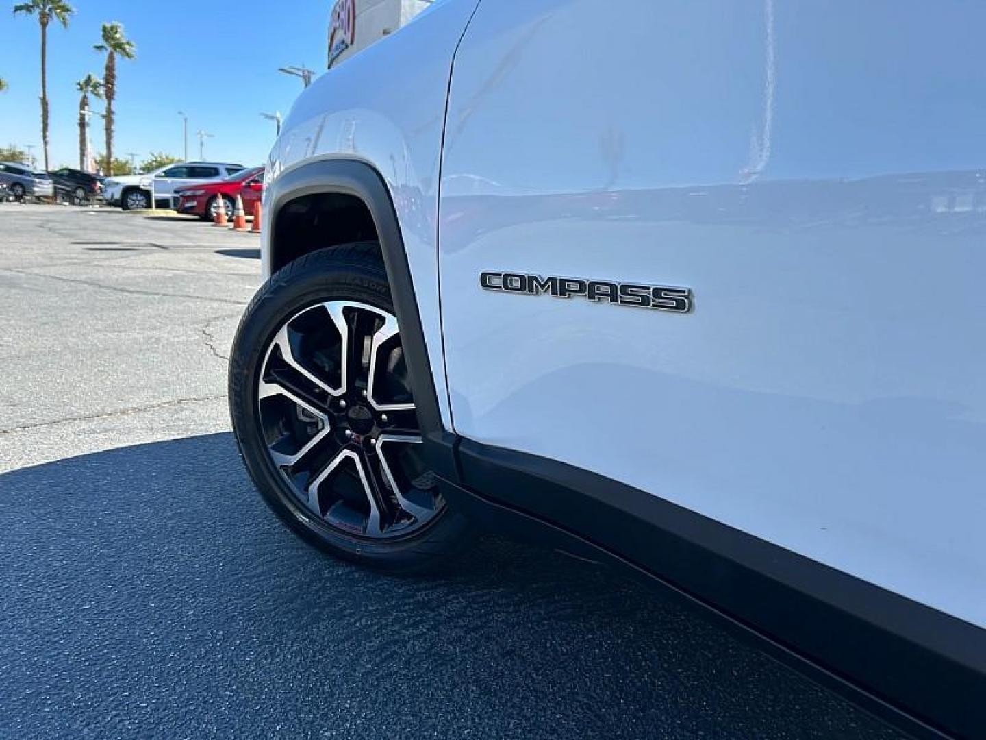 2023 WHITE Jeep Compass (3C4NJDCN1PT) with an 4-Cyl Turbo 2.0 Liter engine, Automatic 8-Spd transmission, located at 412 Auto Vista Drive, Palmdale, CA, 93551, (661) 945-0620, 34.592636, -118.136681 - Photo#14